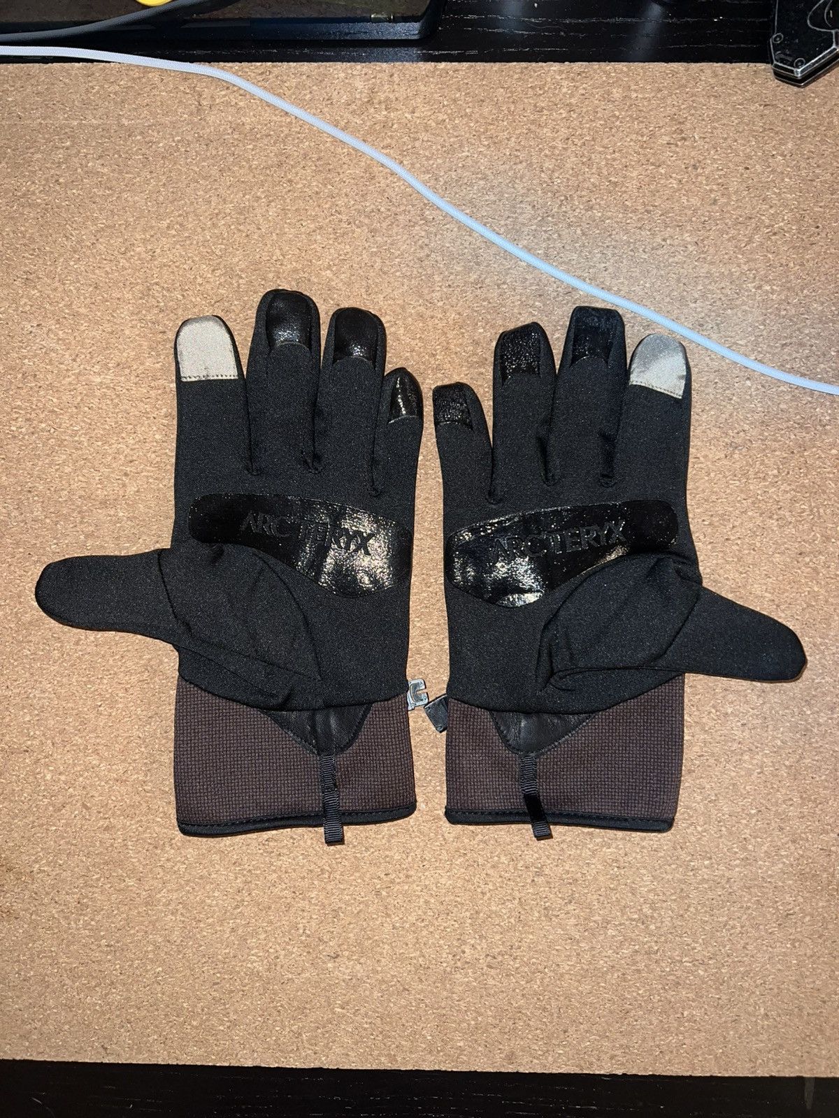 Arc'teryx Arcteryx gloves Size ONE SIZE - 1 Thumbnail