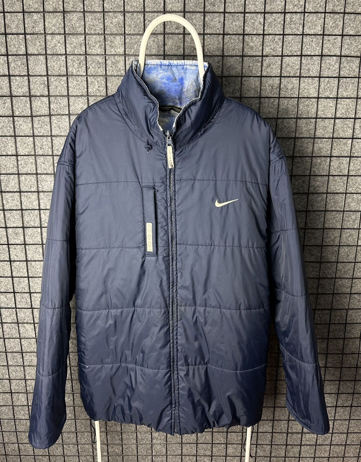 Vintage Nike Reversible All Over Print Swoosh Logo Jacket Size L Size US L / EU 52-54 / 3 - 13 Thumbnail