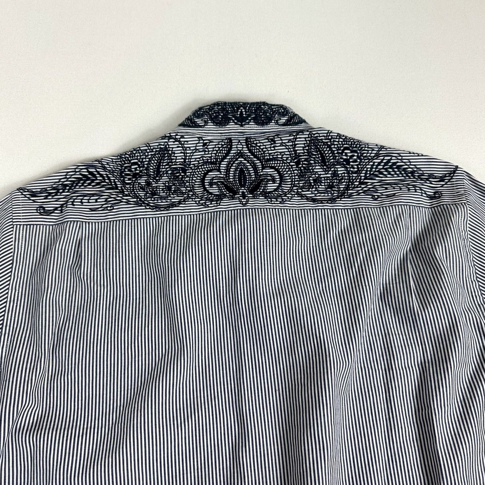 Lucky Brand LUCKY BRAND Button-Up Shirt Men XL Blue Embroidered Paisley Design Long Sleeve Casual All Seasons Regular Fit Size US XL / EU 56 / 4 - 3 Thumbnail