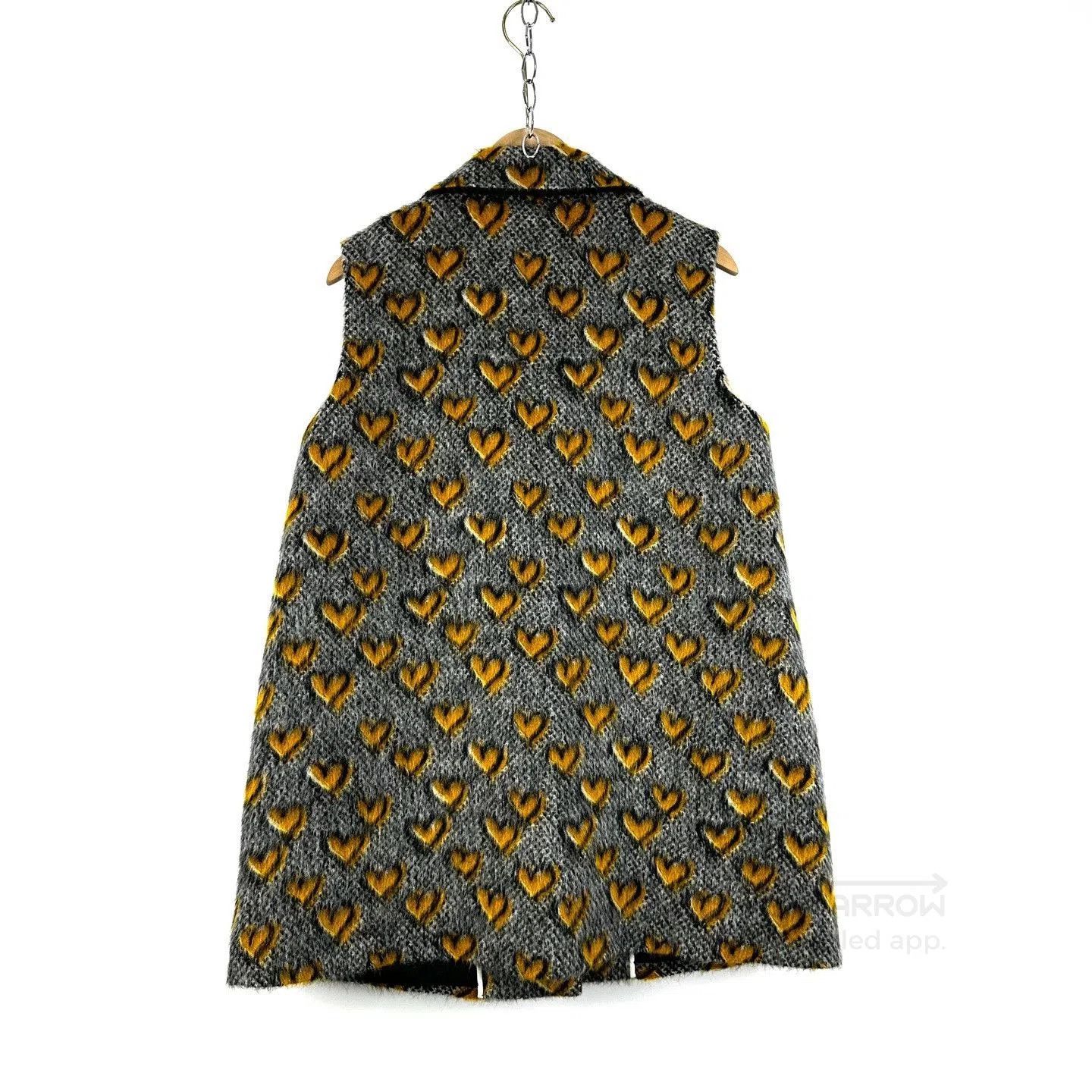 Fendi Fendi Heart Pattern Sleeveless Vest. Size M / US 6-8 / IT 42-44 - 2 Thumbnail