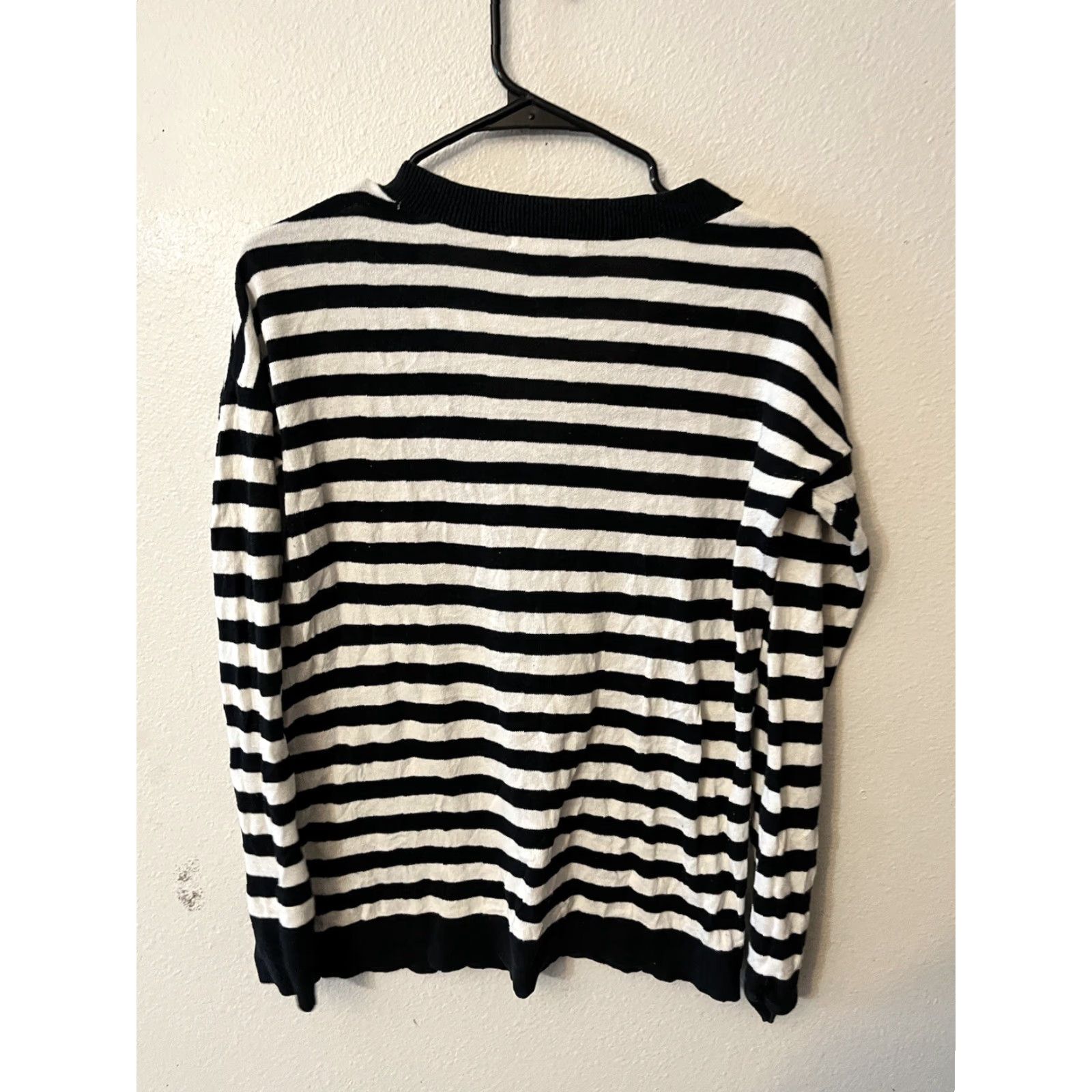 Gap Gap Sweater Women V Neck Long Sleeve Size XS White & Black Striped Size XS / US 0-2 / IT 36-38 - 3 Thumbnail