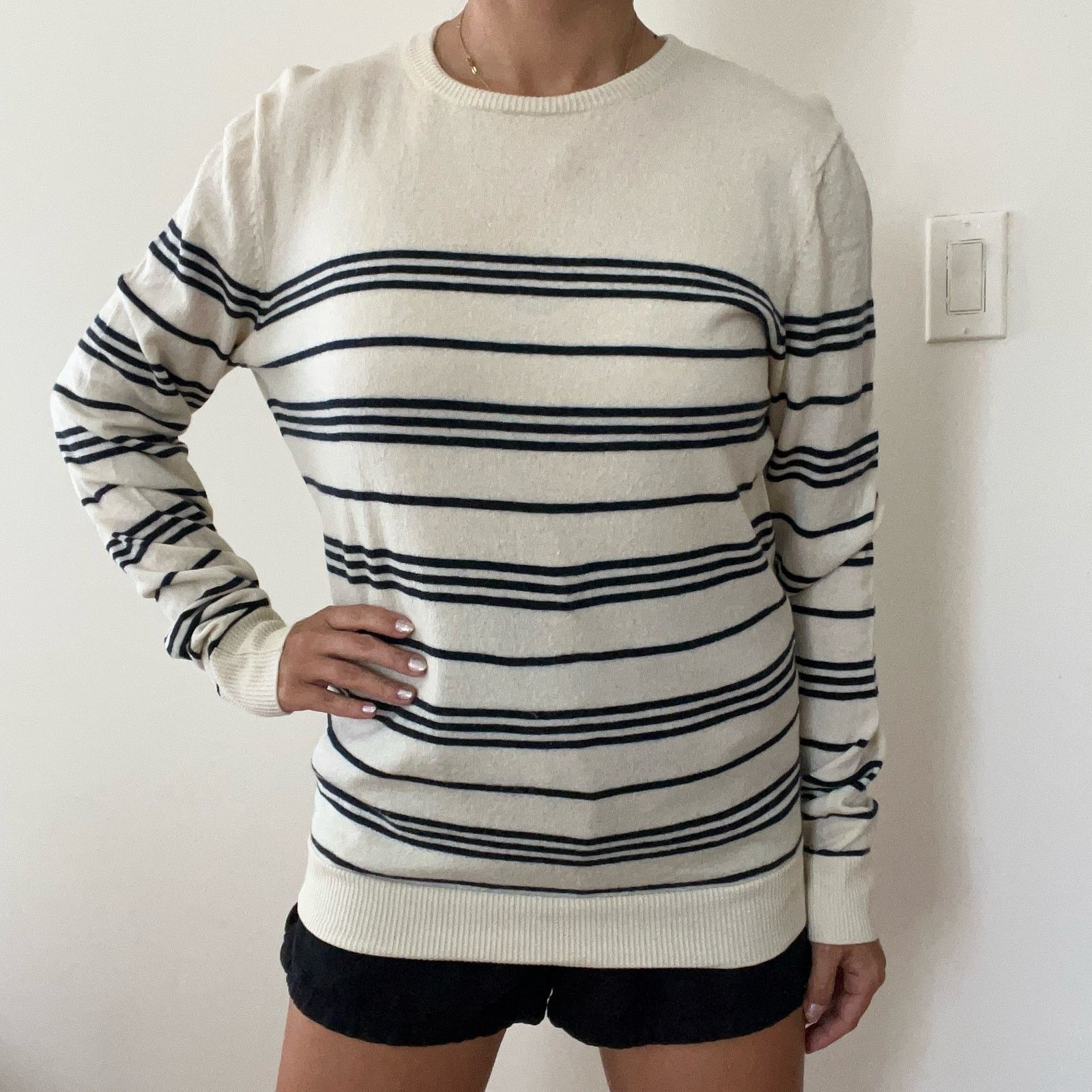 A.P.C. A.P.C. Womens Cream Black Stripe 100% Wool Sweater Size M Size M / US 6-8 / IT 42-44 - 10 Thumbnail