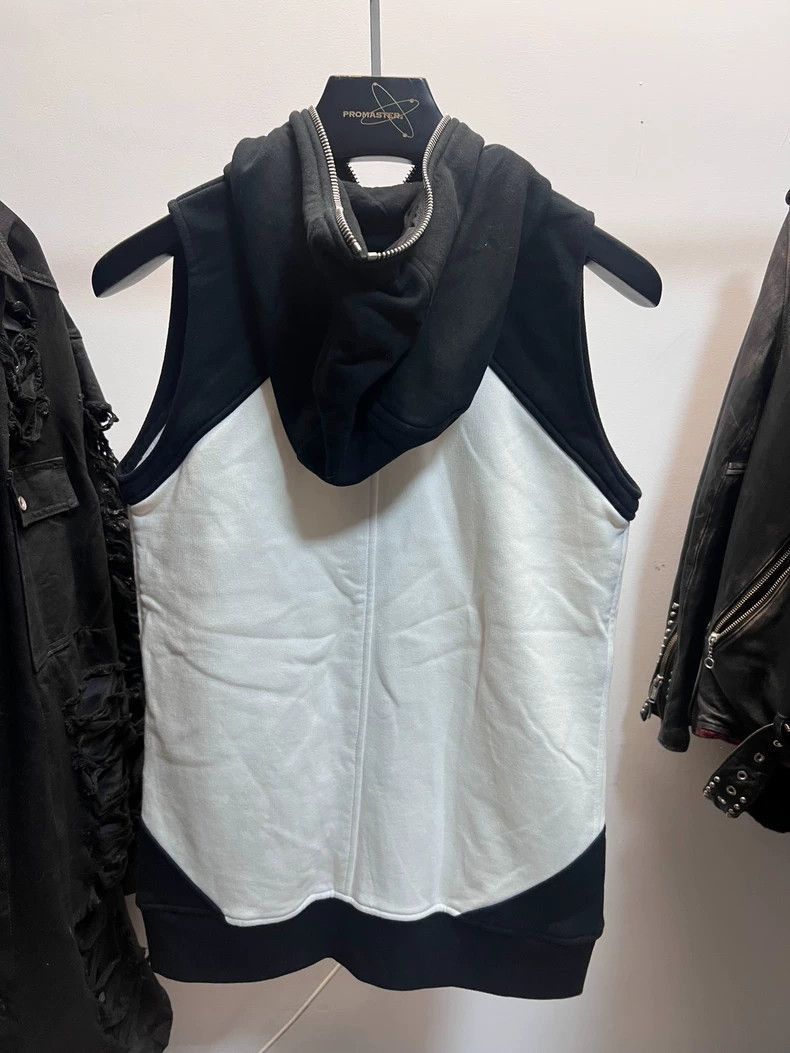 Rick Owens Rick Owens Rick Owens Velvet hooded sleeveless vest zipper Size US M / EU 48-50 / 2 - 2 Thumbnail