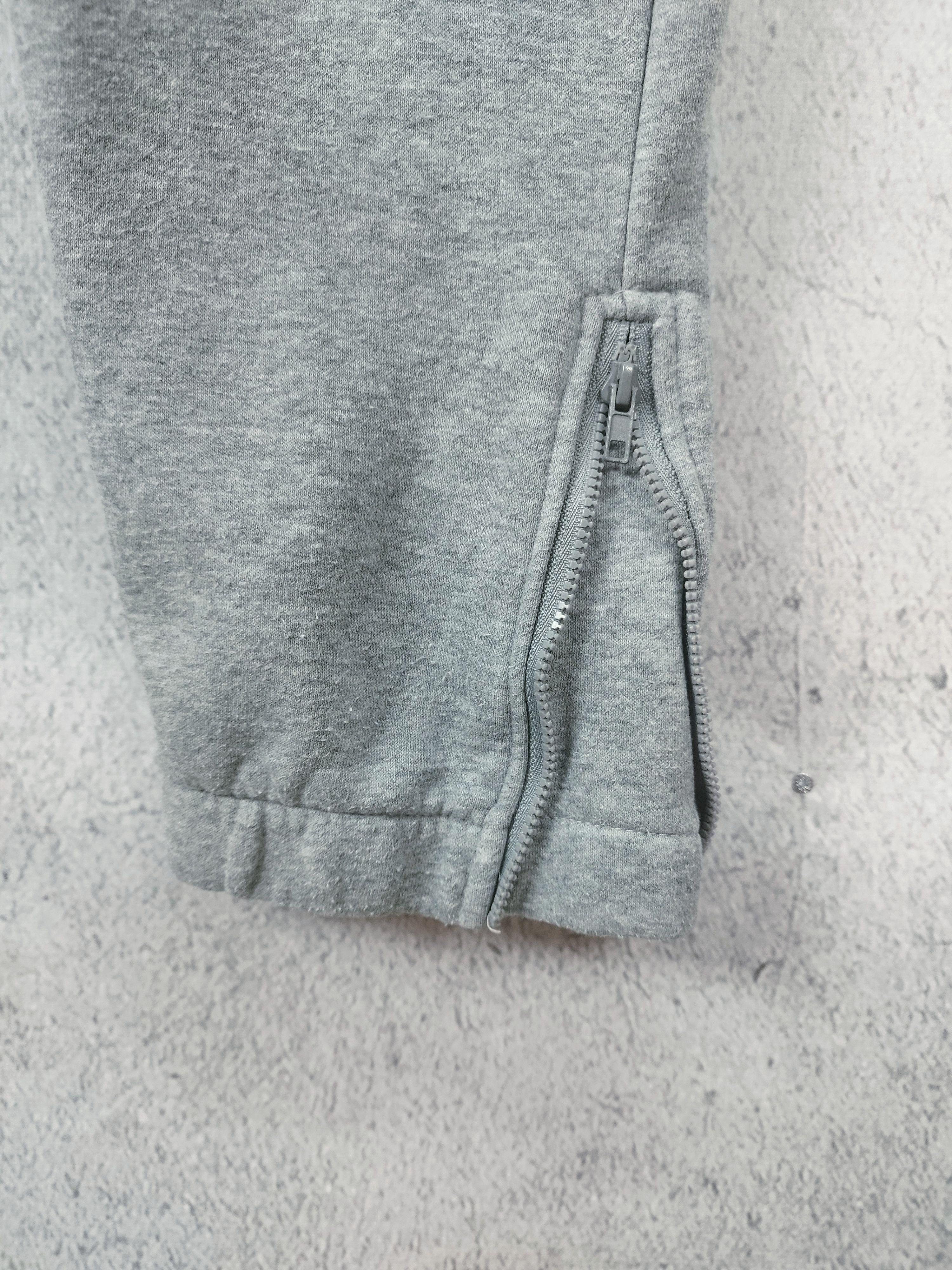 Trapstar London Trapstar Its a secret grey sweatpants track pants Size 34" / US 12 / IT 48 - 6 Thumbnail