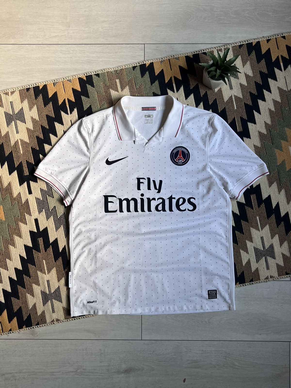 Nike Vintage Nike Paris Saint Germain PSG 2009 Blokecore Jersey Size US M / EU 48-50 / 2 - 1 Thumbnail