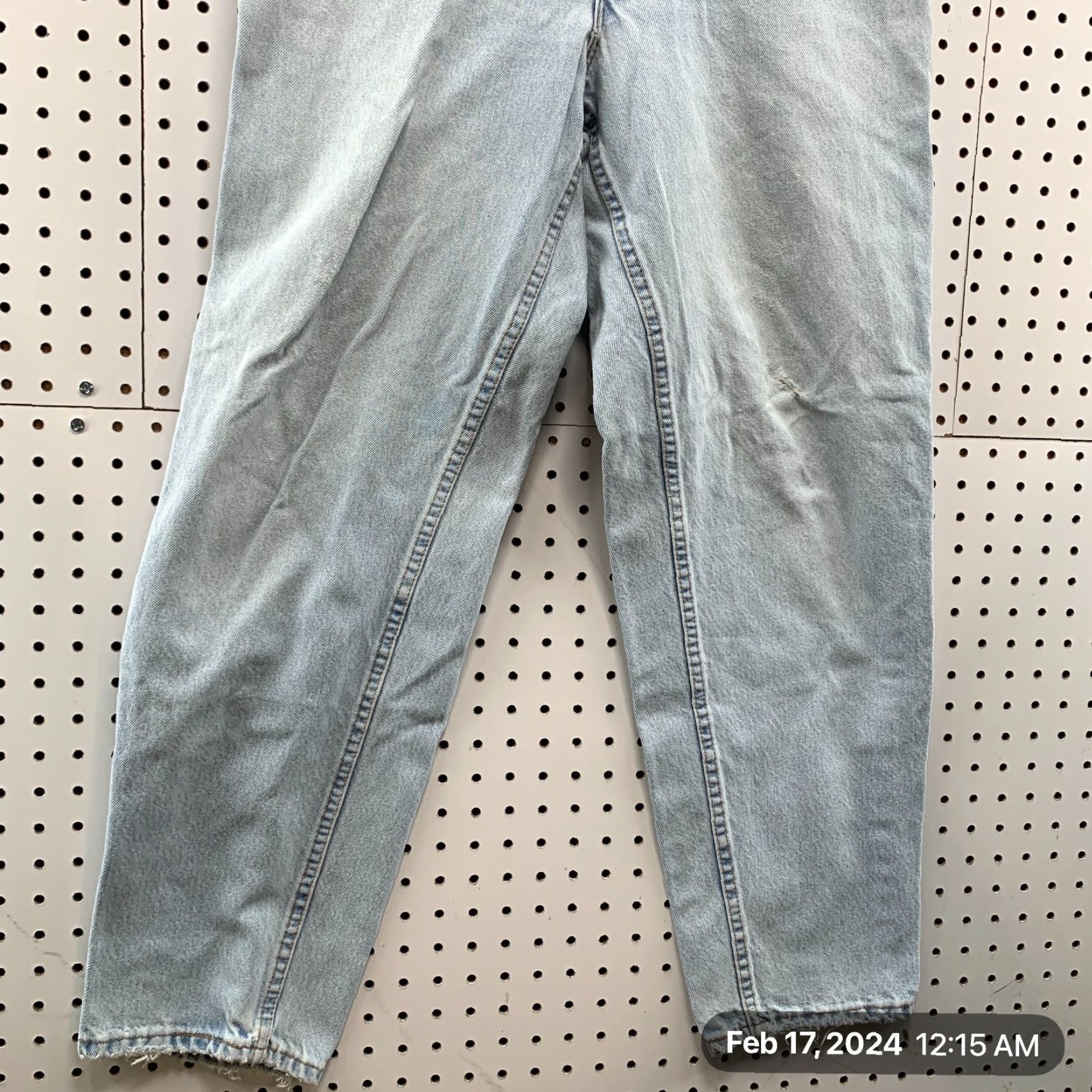 Levi's VINTAGE Levi's 560 Jeans Mens 32x30 Blue Denim USA Tapered Relaxed Fit 560 Style Accessories Size US 32 / EU 48 - 5 Thumbnail