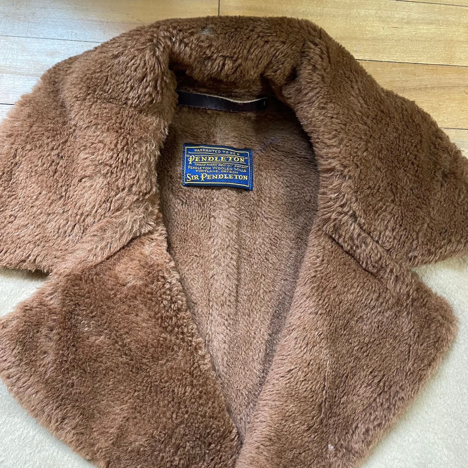 Pendleton Sir Pendleton Wool Lined Coat Sherpa Collar Overcoat USA L Size US L / EU 52-54 / 3 - 3 Thumbnail