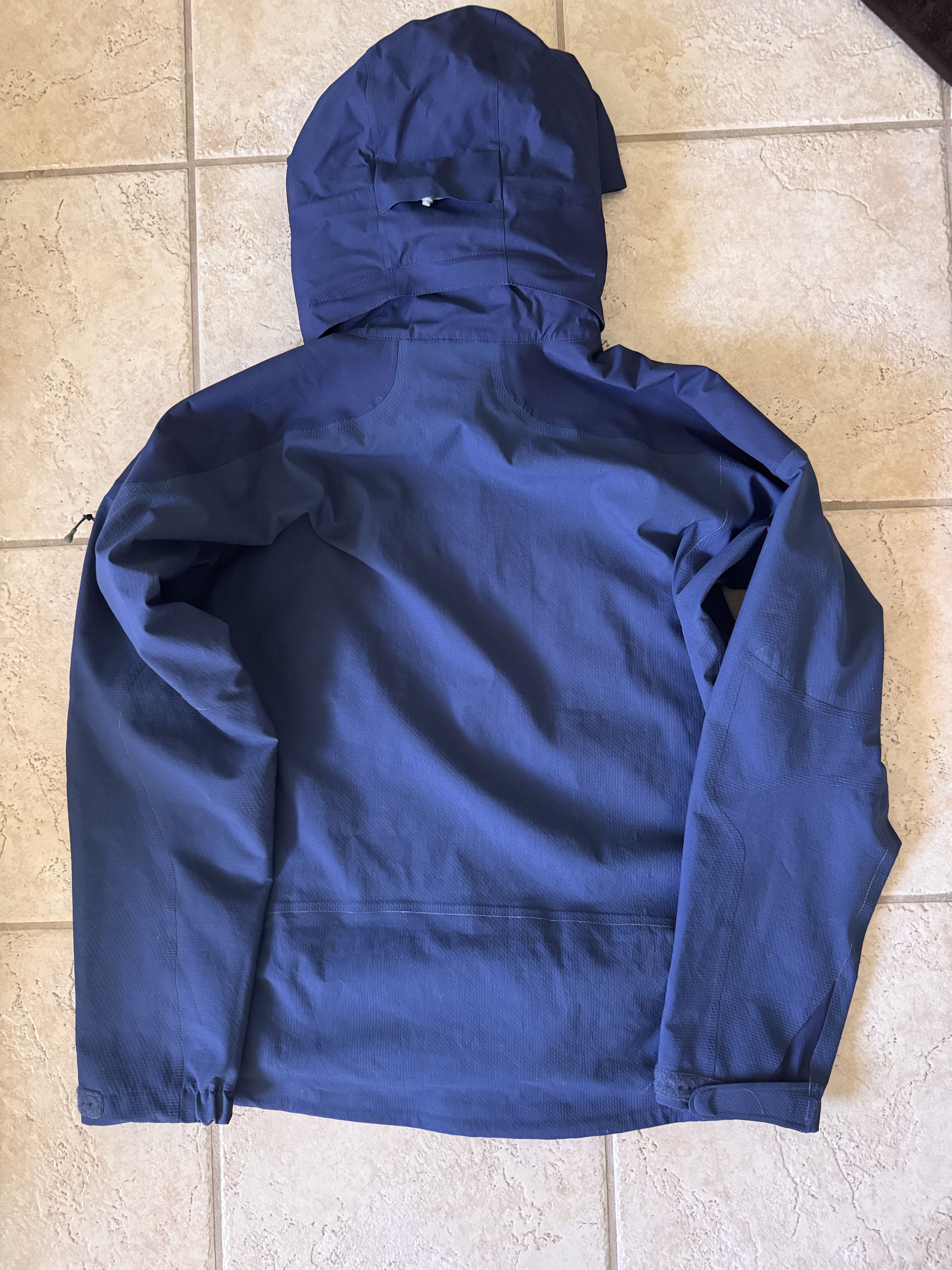 Patagonia Patagonia M's White Smoke Ski/Snowboard Jacket - Blue Size US S / EU 44-46 / 1 - 4 Thumbnail