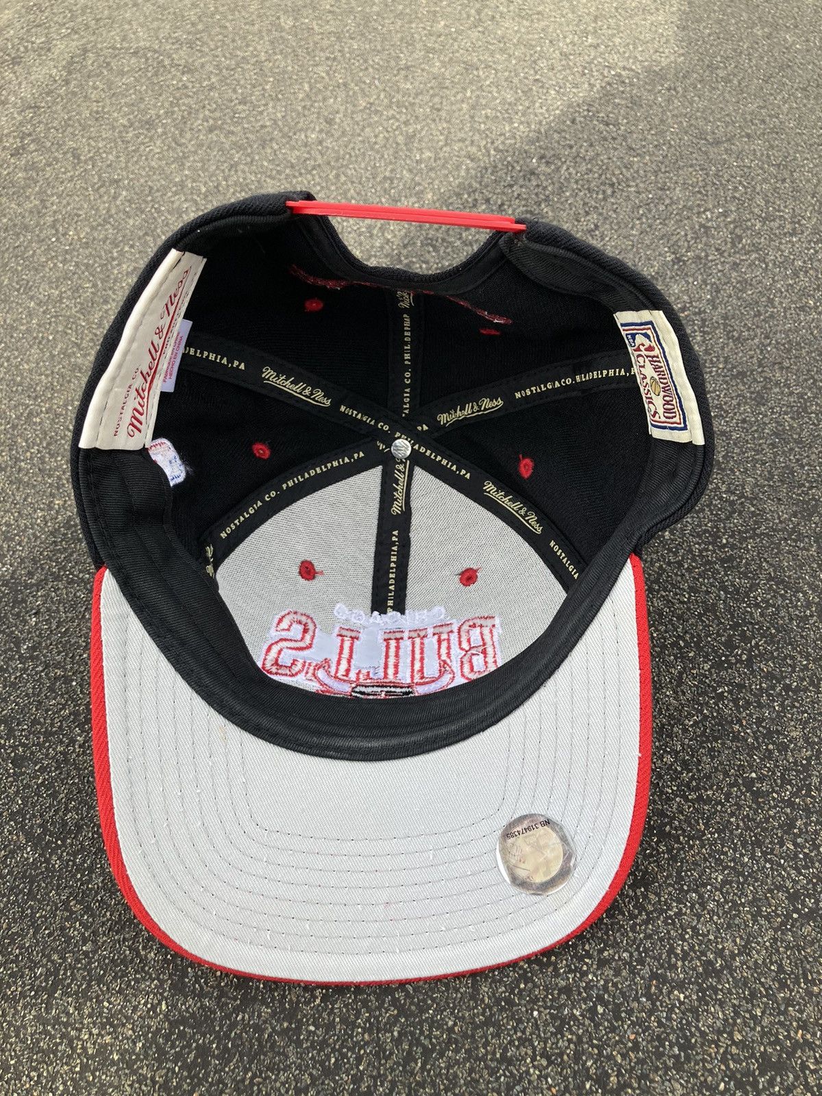 NBA × Vintage Vintage 90s Chicago Bulls NBA MBL NFL Cap Hat Streetwear Size ONE SIZE - 4 Thumbnail