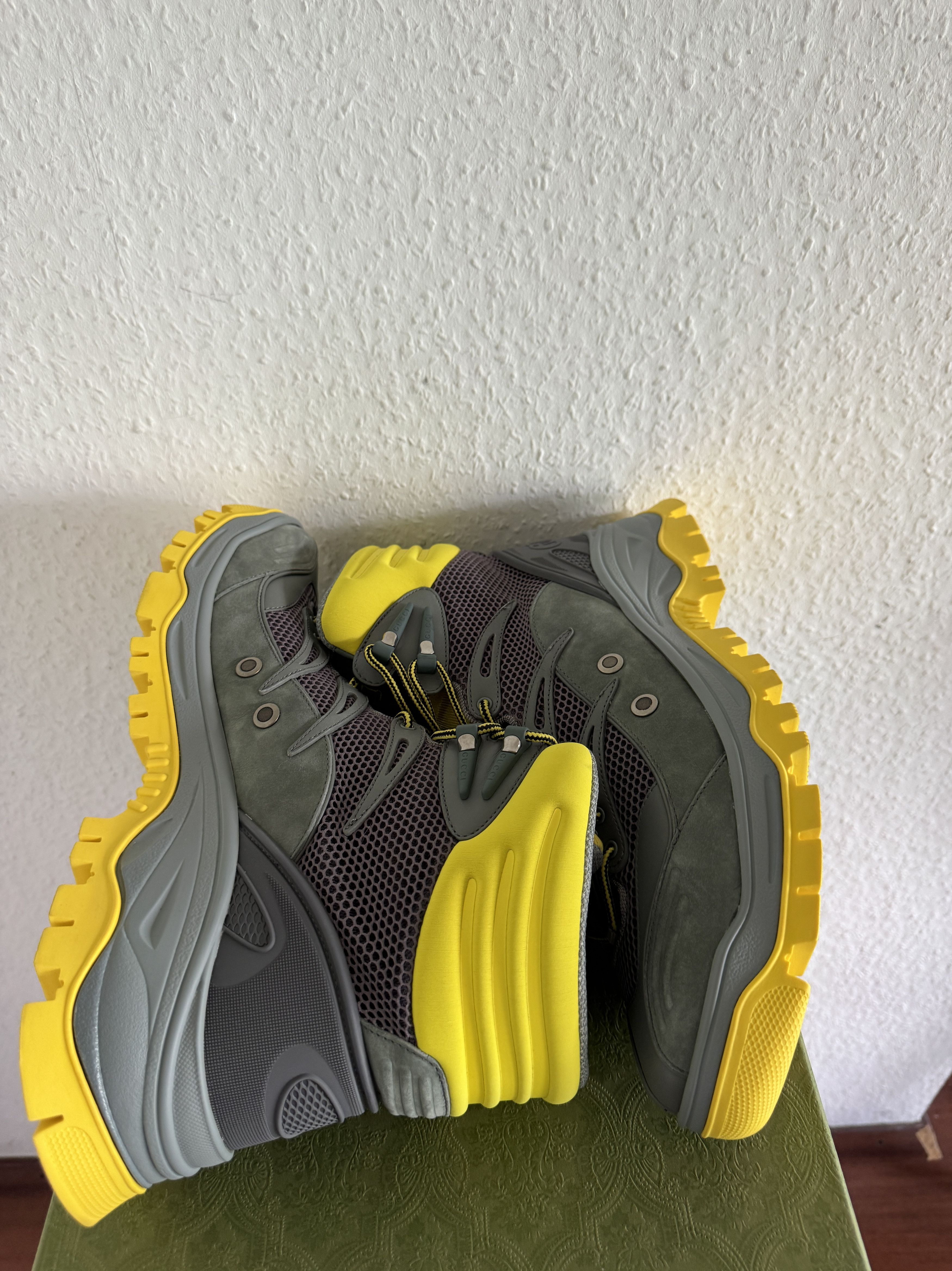 Gucci Buhl Hiking Boots Yellow Grey-Lilac Size US 13 / EU 46 - 11 Thumbnail