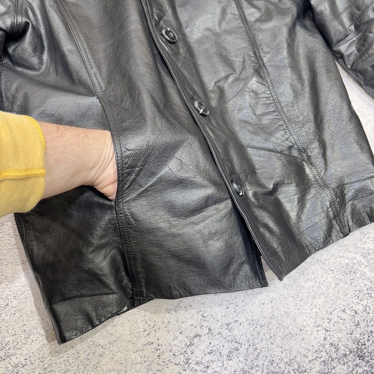Vintage Vintage Saki Black Leather Jacket M size (48) Size US M / EU 48-50 / 2 - 5 Thumbnail