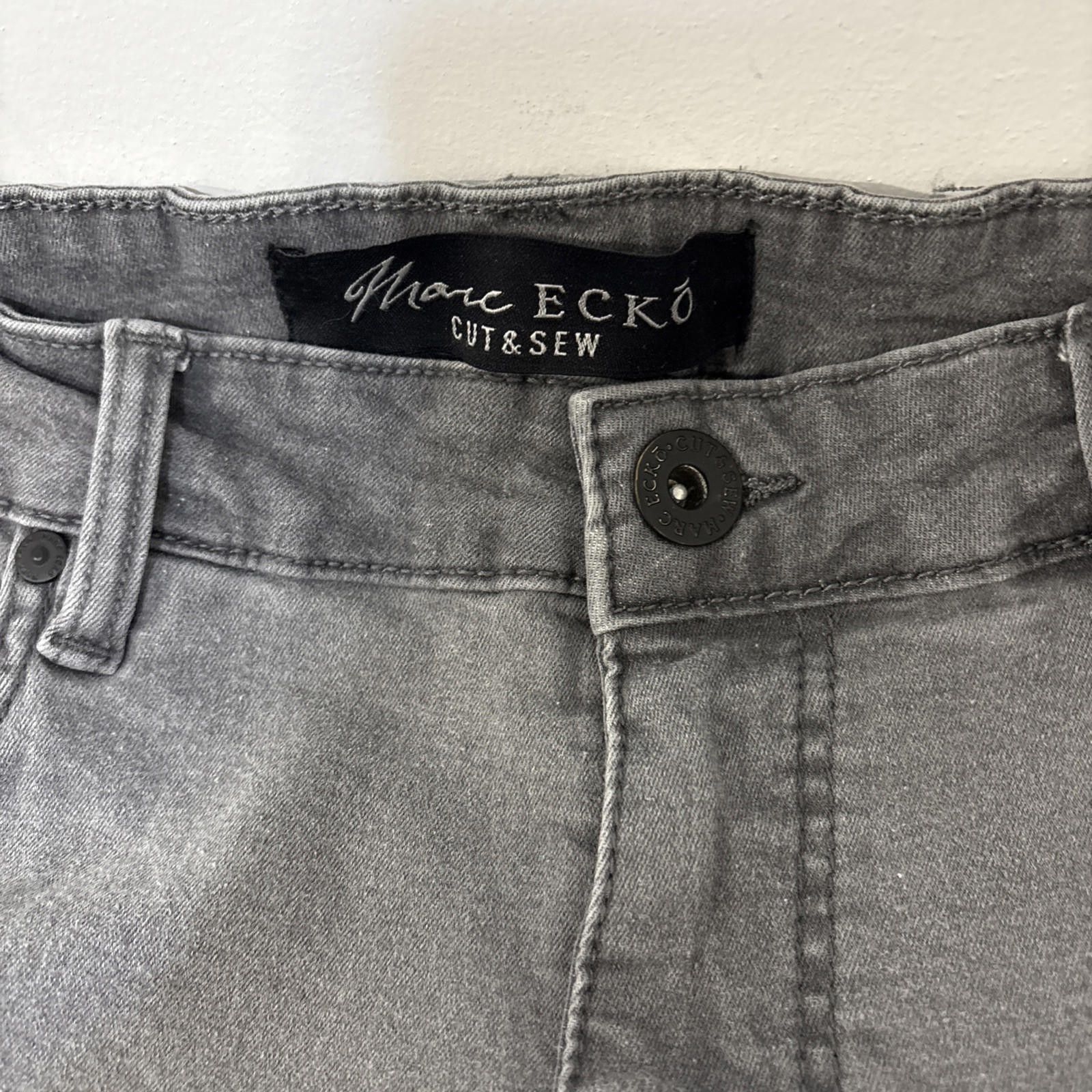 Ecko Unltd. Marc Ecko Cut Sew Jeans Men’s Size 34x30 Gray/Blk Size US 34 / EU 50 - 2 Thumbnail