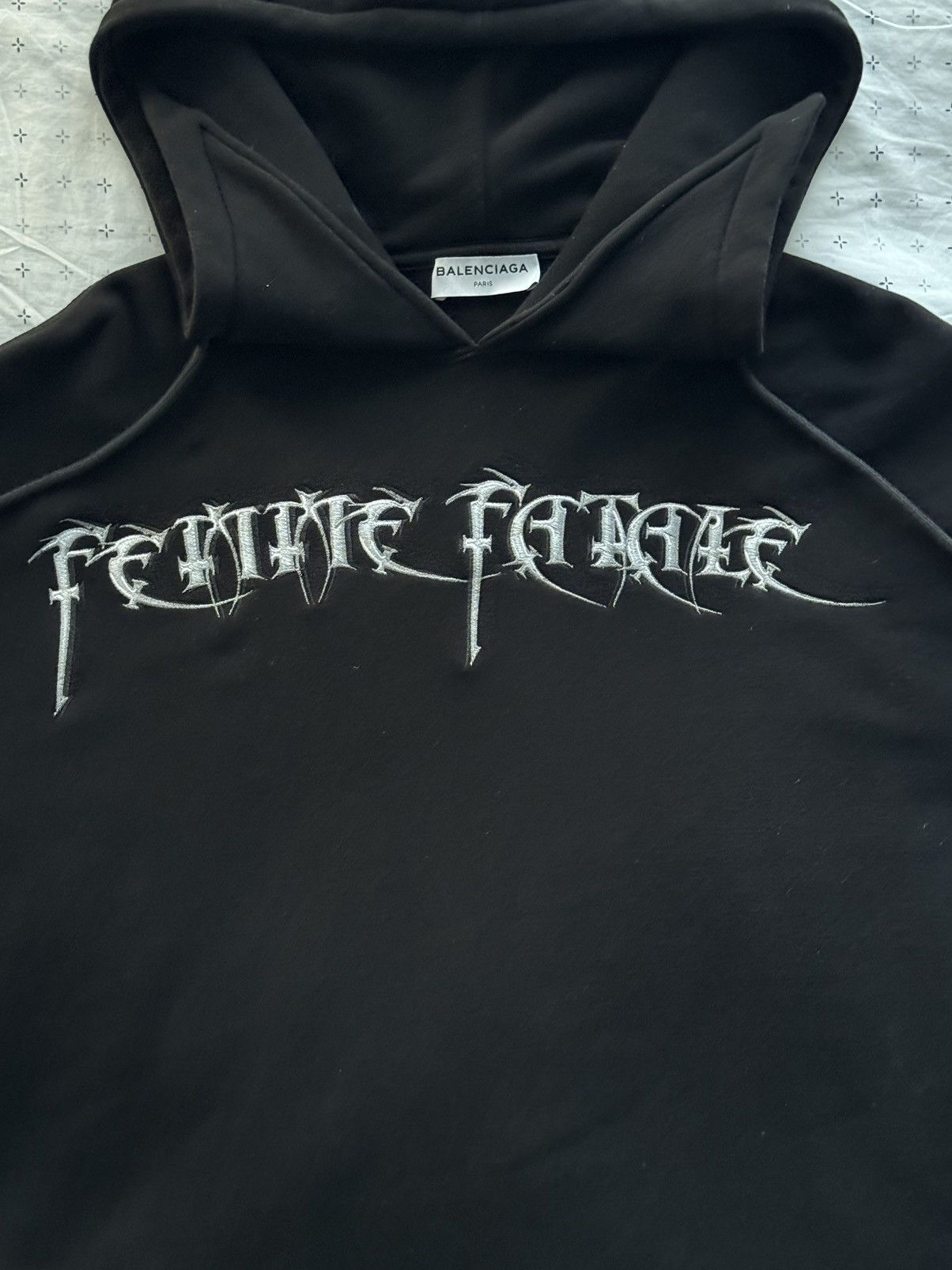 Balenciaga Balenciaga “Femme Fatale” Hoodie Size US M / EU 48-50 / 2 - 13 Thumbnail