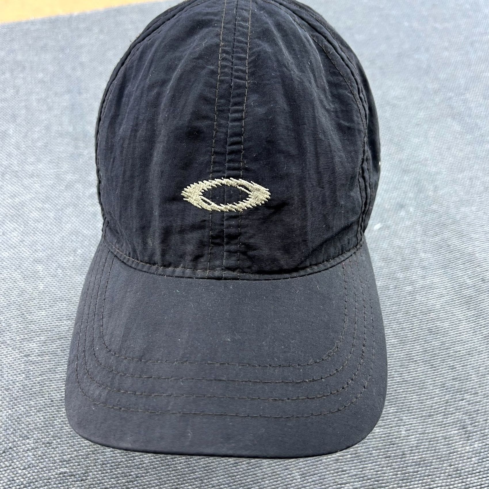 Oakley VINTAGE Oakley Baseball Cap One Size Gray Mens Adjustable 90s Y2K Solid Canvas Polyester Cap Size ONE SIZE - 2 Thumbnail