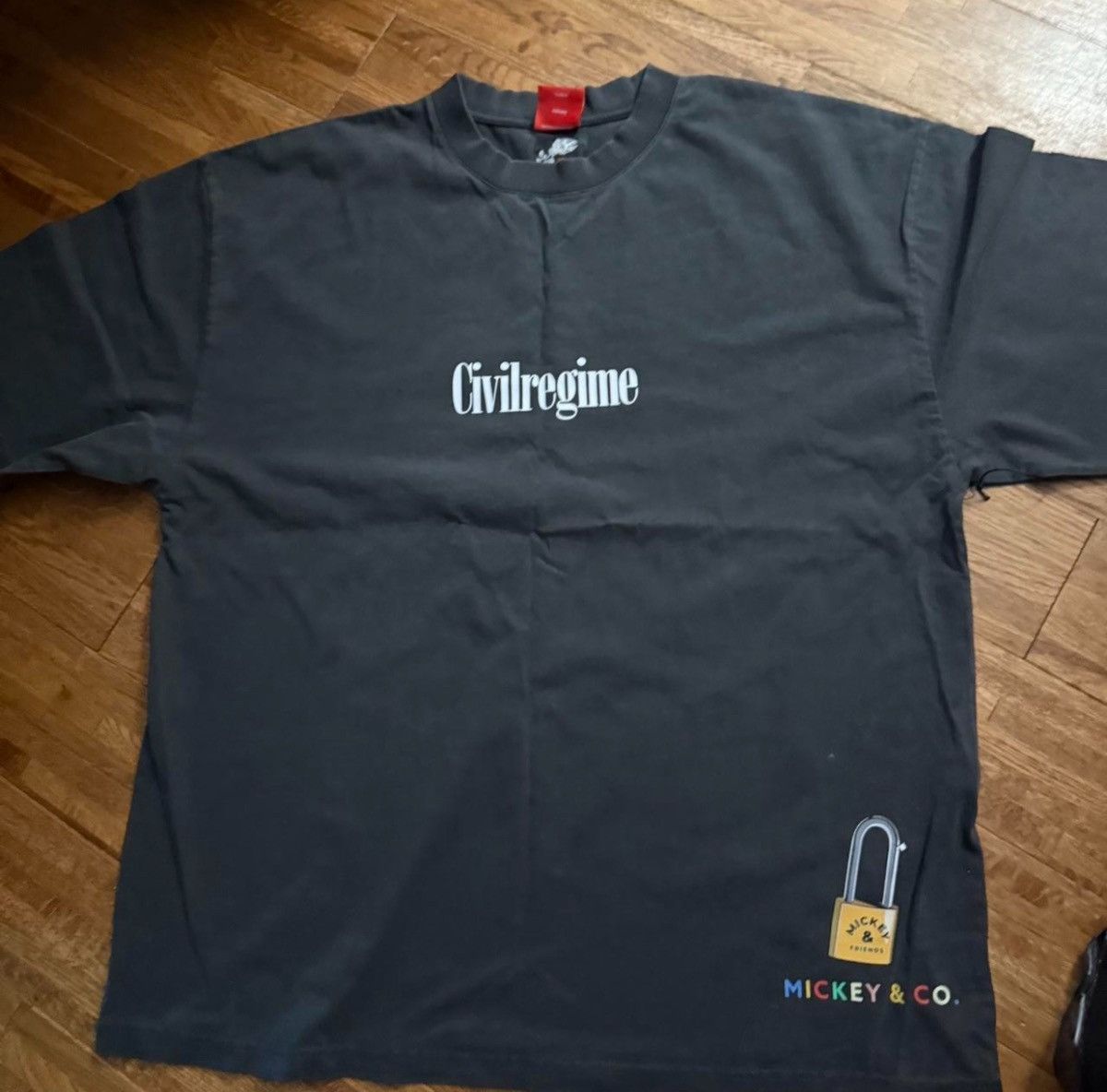 Civil Regime Civil Regime Mickey Mouse collab Size US XL / EU 56 / 4 - 1 Thumbnail