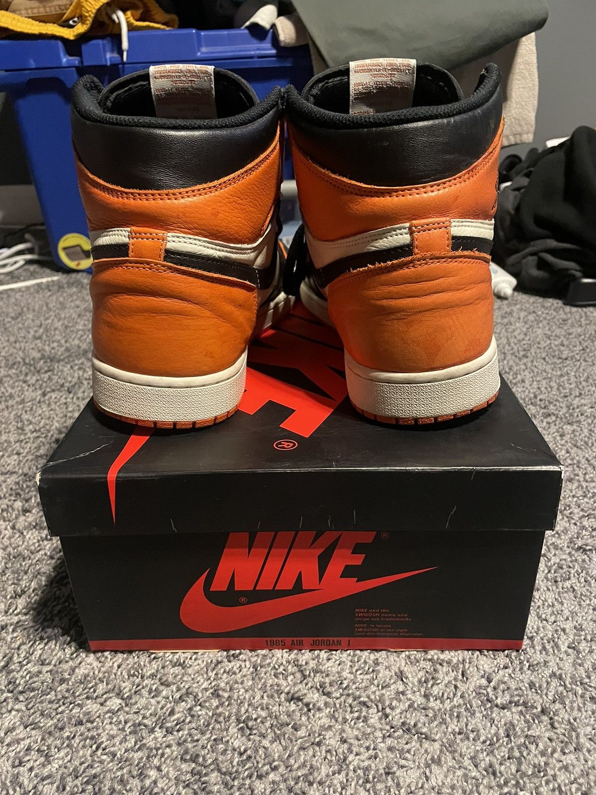 Jordan Brand Shattered Backboard 1s Size US 10.5 / EU 43-44 - 3 Thumbnail