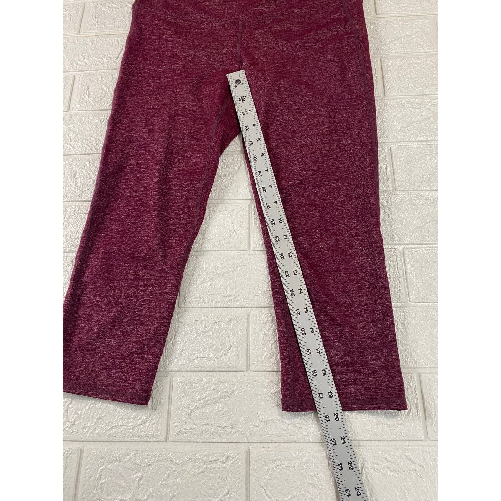Athleta Athleta Leggings size medium Size 30" / US 8 / IT 44 - 2 Thumbnail