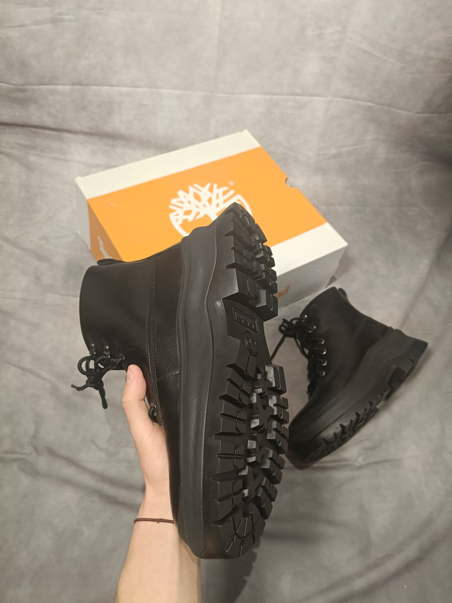 Timberland Timberland Roxie Lane Mid Lace Boot Black Full Grain 42eu Size US 11 / IT 41 - 7 Thumbnail