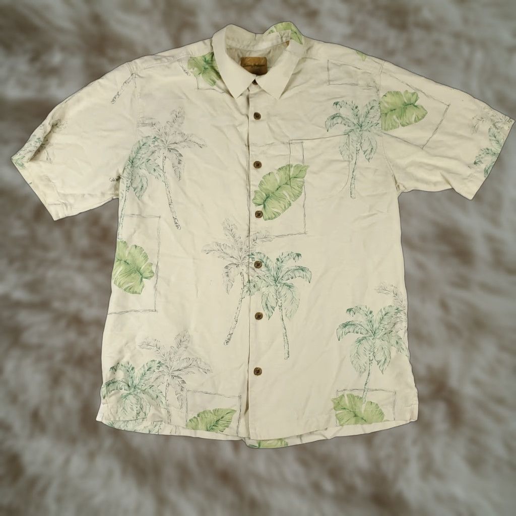 Tommy Bahama Tommy Bahama Shirt Mens M Beige Silk Hawaiian Short Sleeve Button-Up Collared Aloha Beach Classic Modern Casual Workwear Size US M / EU 48-50 / 2 - 1 Thumbnail