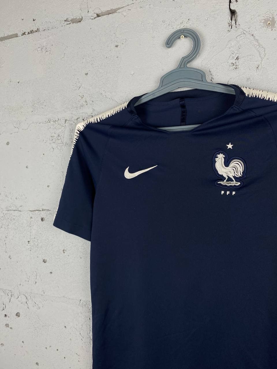 Nike France Home Soccer Jersey Size US S / EU 44-46 / 1 - 2 Thumbnail
