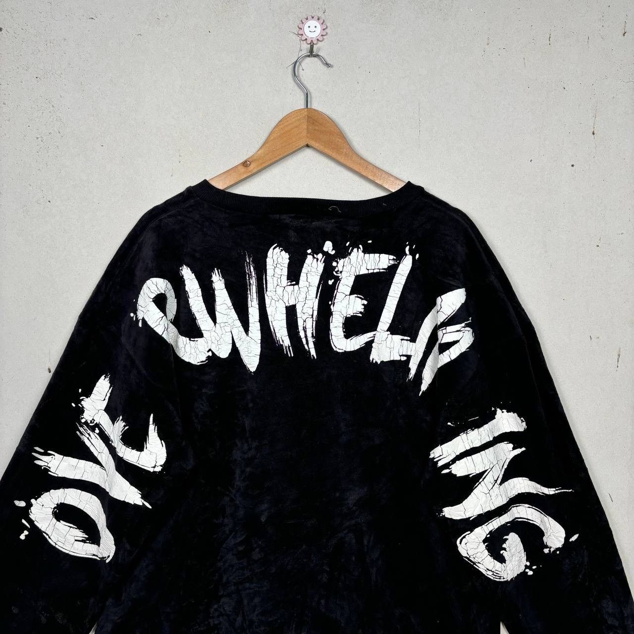 If Six Was Nine In The Attic Japan Y2K Cyber Punk Sweatshirt Velvet L Black Size US L / EU 52-54 / 3 - 4 Thumbnail