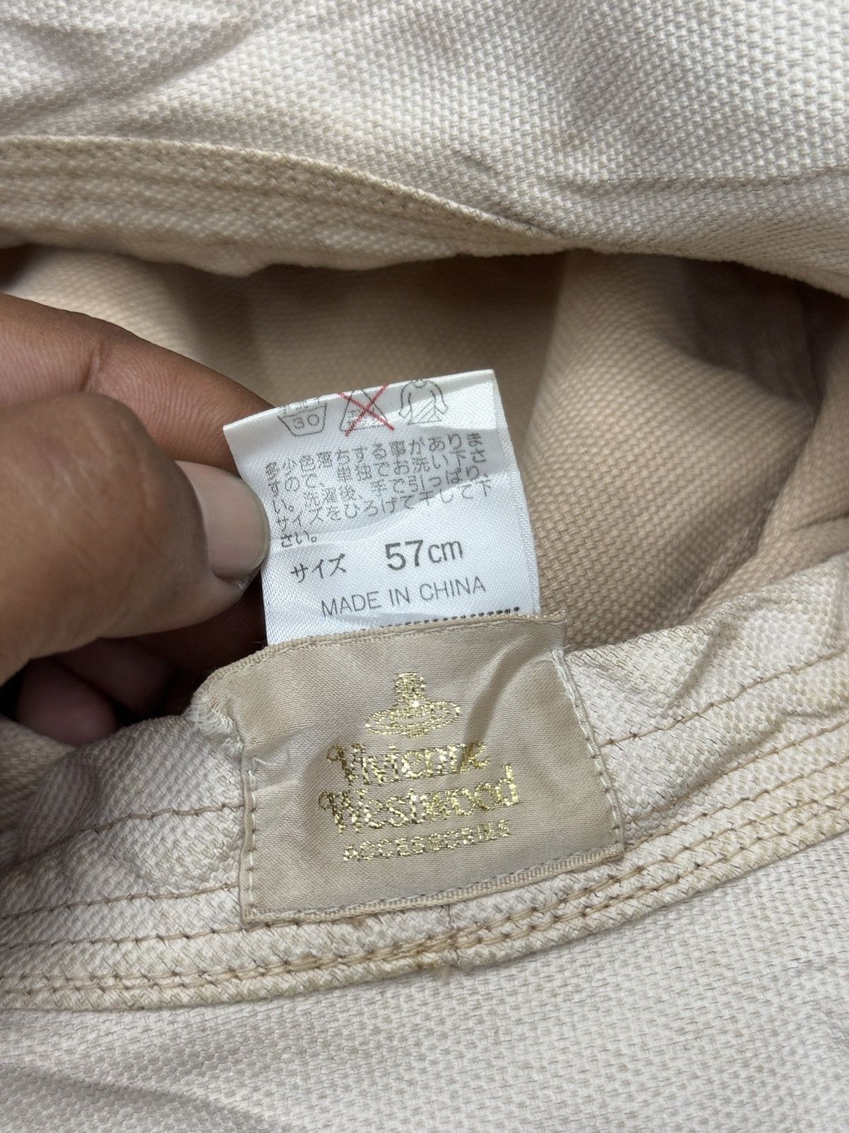 Vivienne Westwood 🔥🔥🔥STEALS VINTAGE VIVIENNE WESTWOOD HAT Size ONE SIZE - 3 Thumbnail