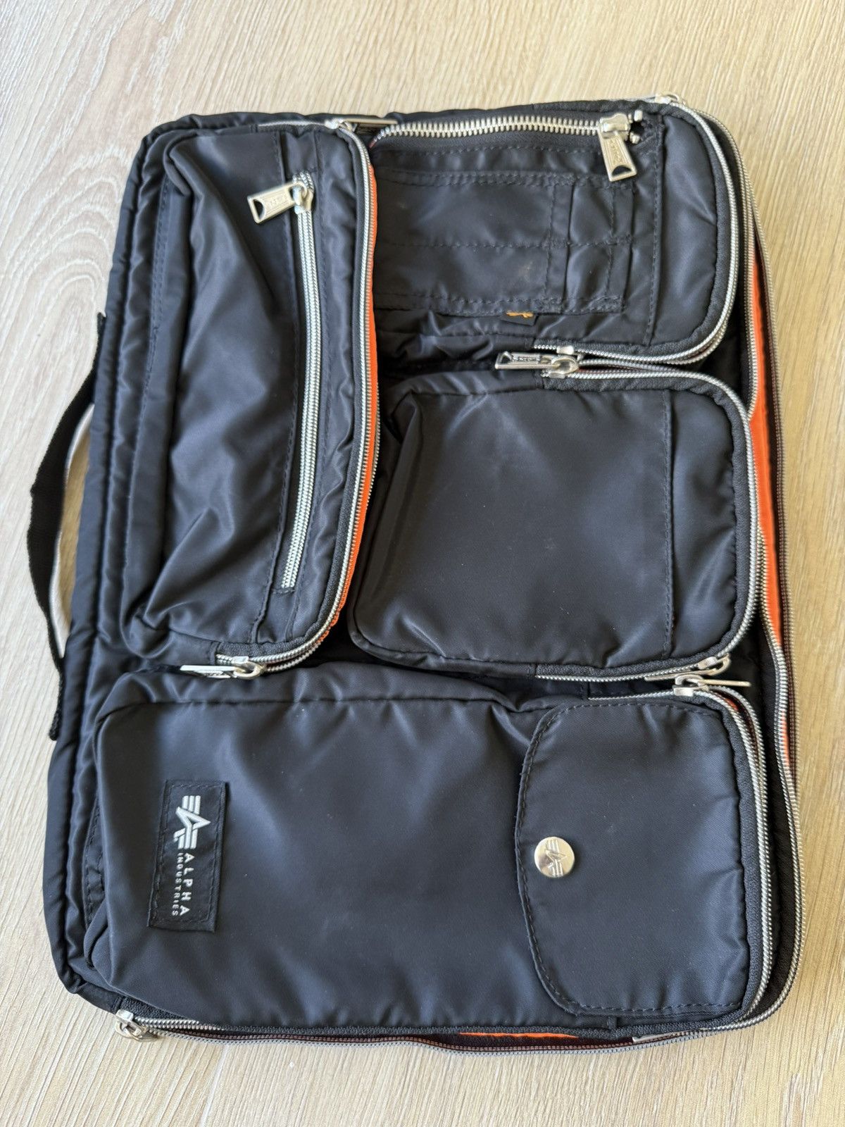 Alpha Industries Alpha Industries Nylon Multi Pocket Clutch Bag Size ONE SIZE - 4 Thumbnail
