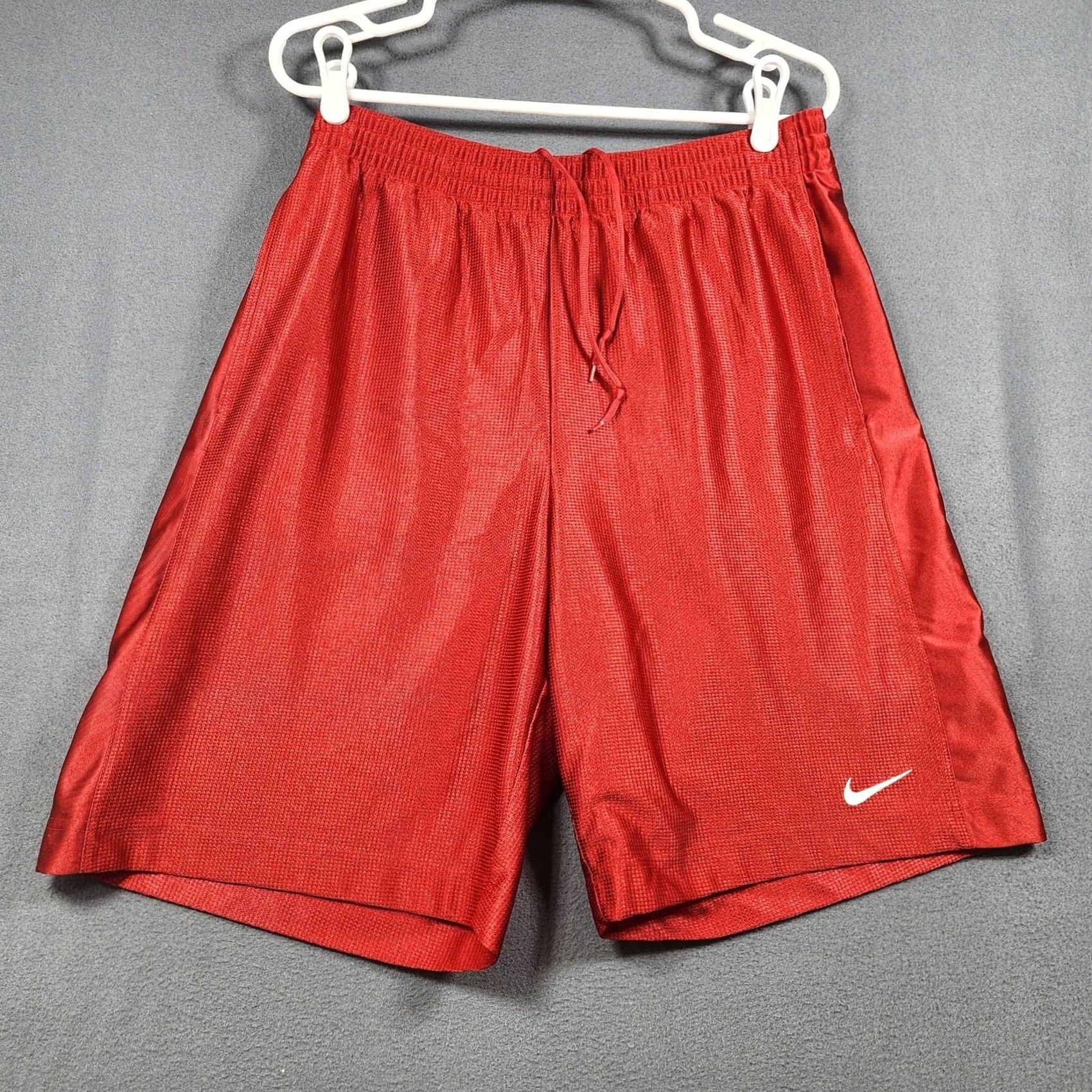 Nike VINTAGE Nike Shorts Mens Medium Red Dazzle Baggy Swoosh 90s Basketball Y2K Mens Size US 31 - 2 Thumbnail