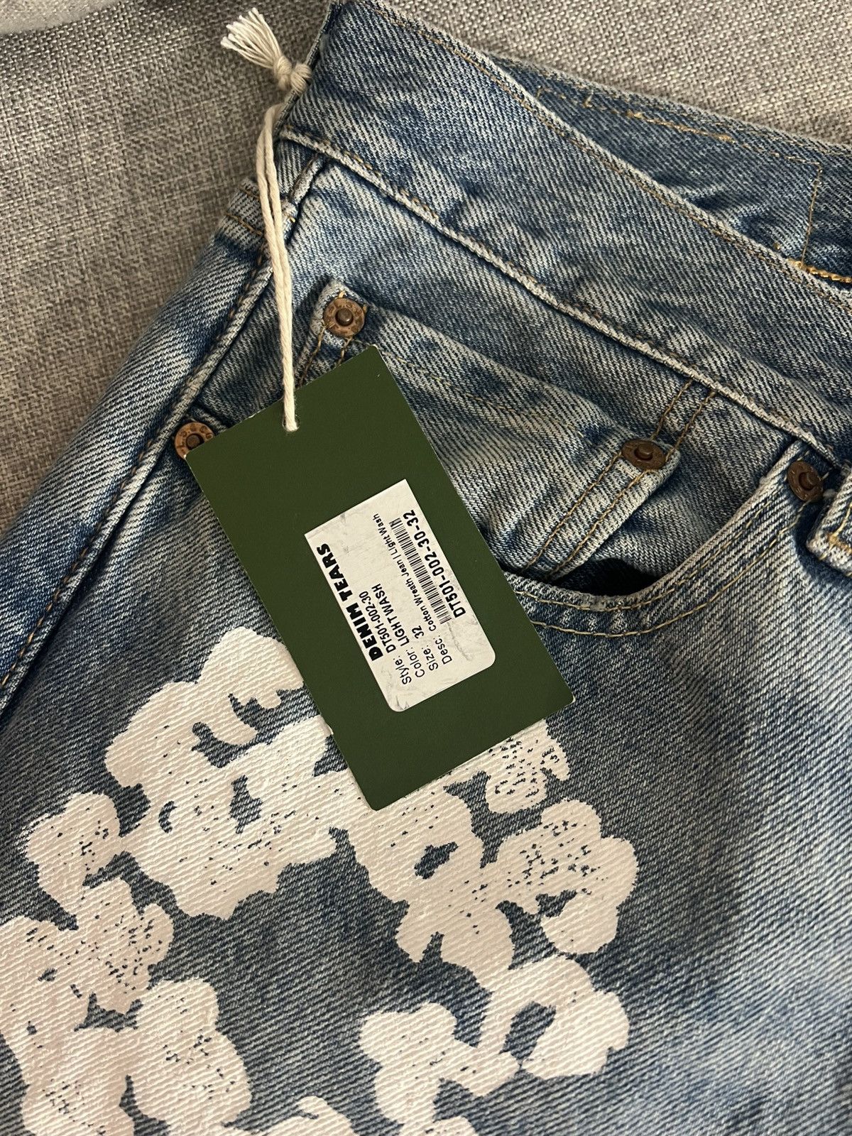 DENIM TEARS × Levi's Denim Tears Jeans X Levis Cotton Wreath Size US 32 / EU 48 - 3 Thumbnail
