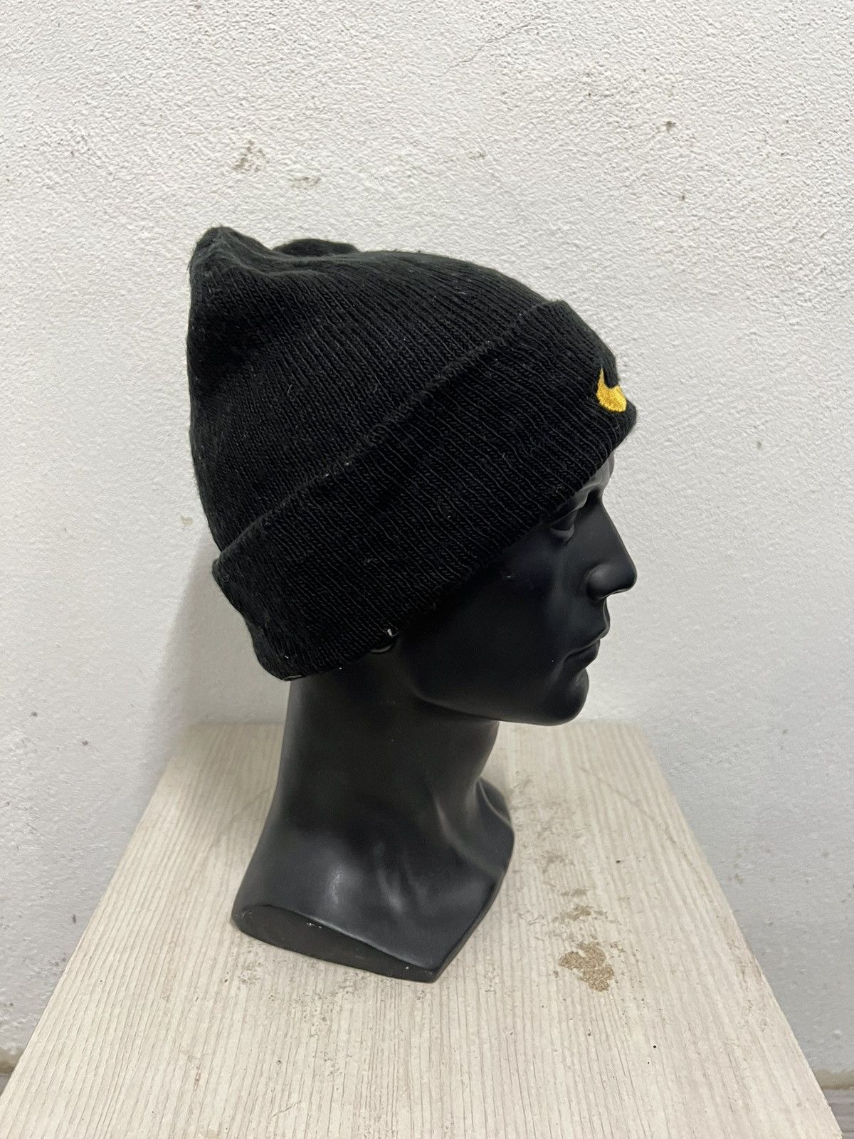 Nike Vintage Nike Swoosh Beanie Hat Size ONE SIZE - 4 Thumbnail
