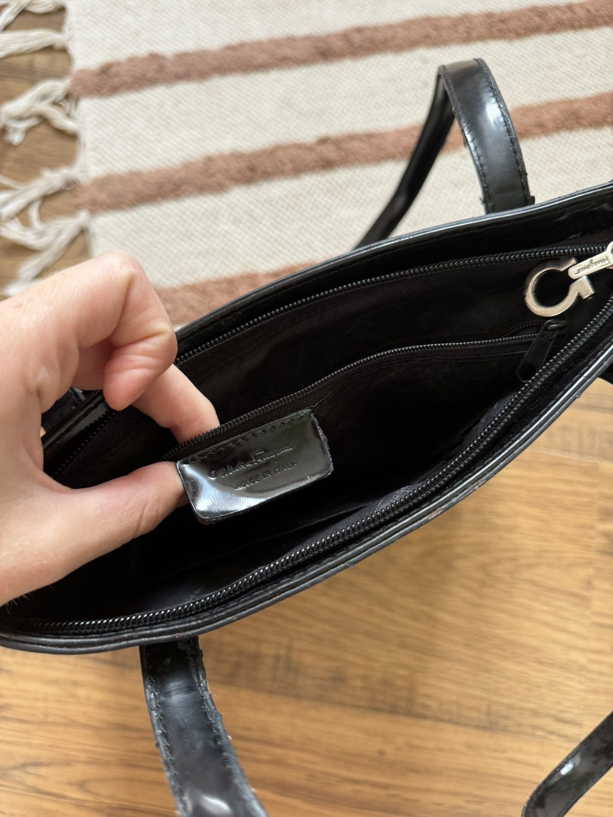 Salvatore Ferragamo × Vintage SALVATORE FERRAGAMO MADE IN ITALY LACQUER BAG Size ONE SIZE - 5 Thumbnail