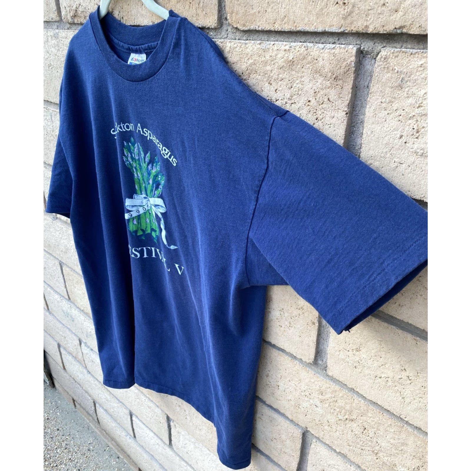 Hanes VINTAGE Stockton Asparagus Festival T-Shirt Blue Hanes Fifty-Fifty XXL 2XL Men Graphic 90s California 1990s Short Sleeve Crew Neck Shirt Mens Size US XXL / EU 58 / 5 - 5 Thumbnail