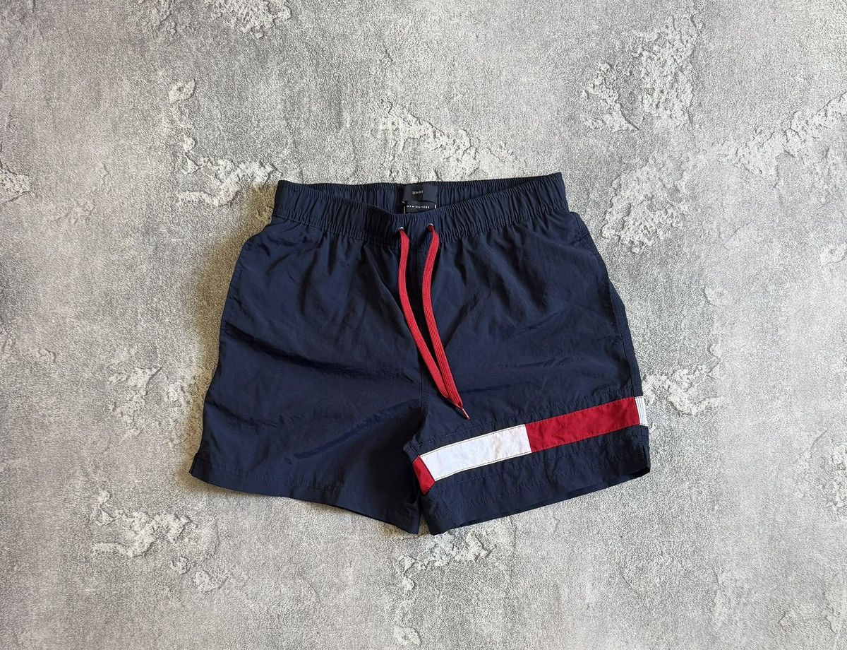 Tommy Hilfiger Tommy Hilfiger S big logo nylon shorts 🩳 summer beach Size US 30 / EU 46 - 5 Thumbnail