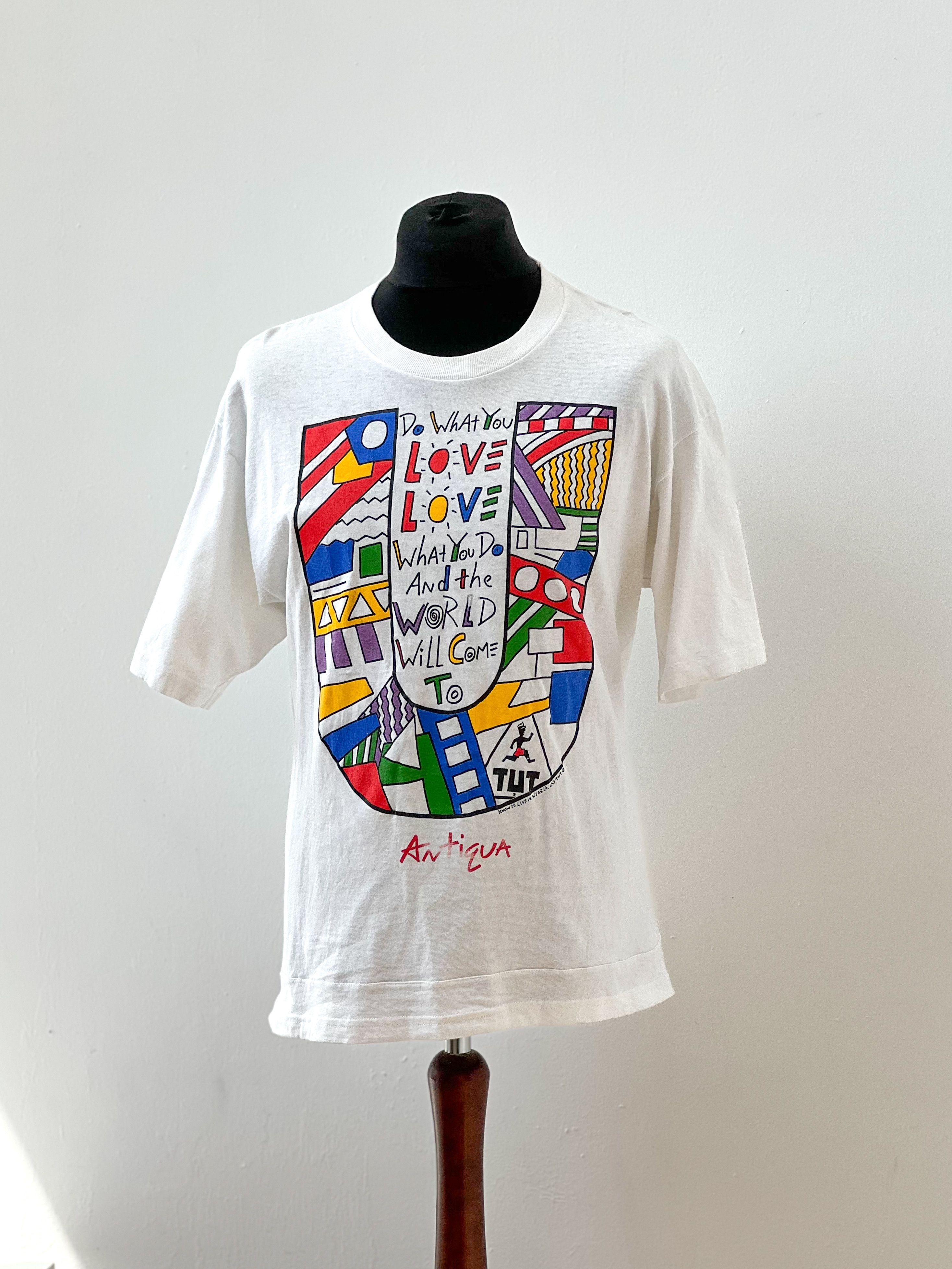 Vintage Totally Unique vintage t-shirt Size US XL / EU 56 / 4 - 6 Thumbnail