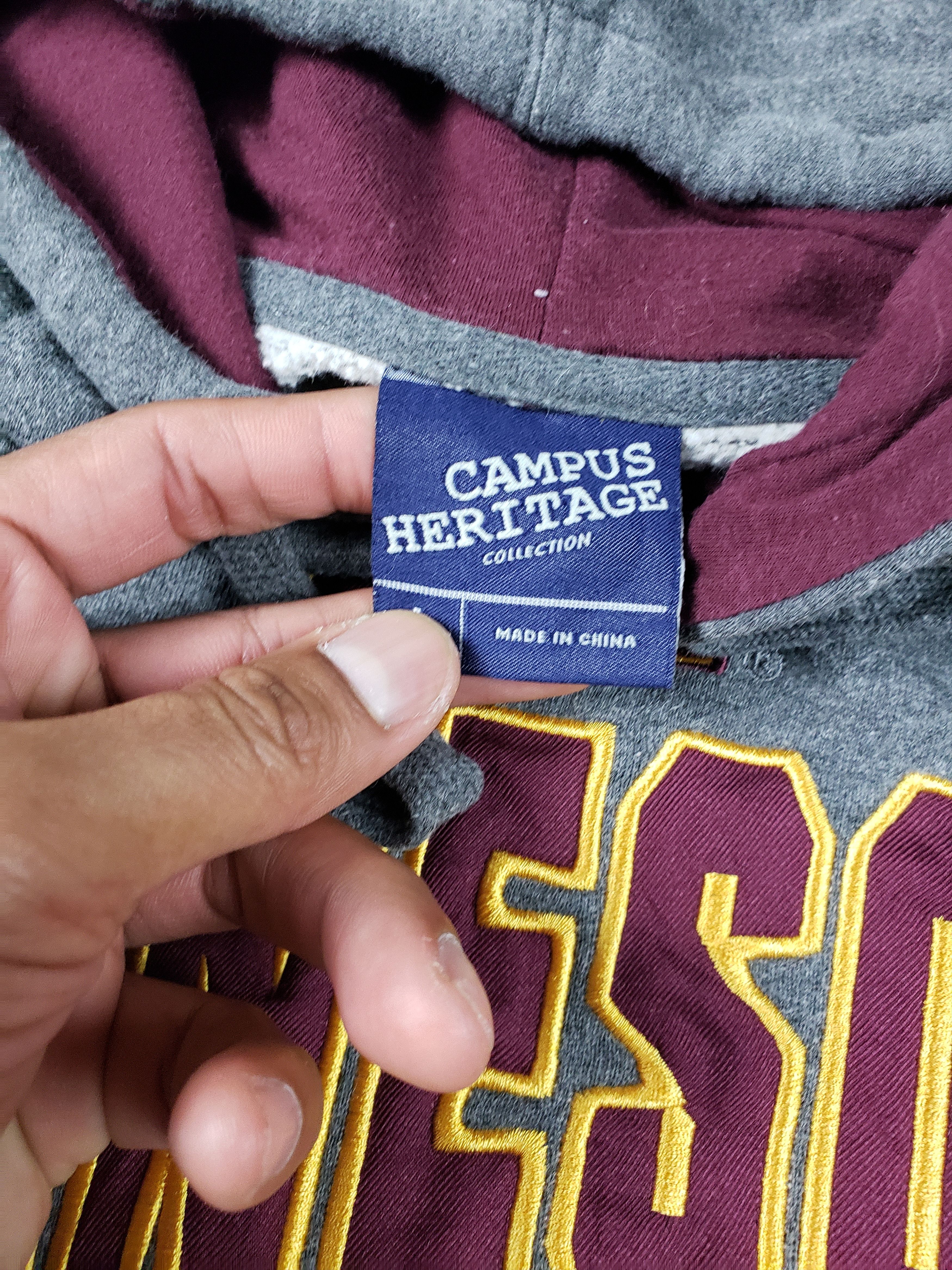 Vintage Vintage Minnesota Golden Gophers Hoodie Size US L / EU 52-54 / 3 - 7 Thumbnail