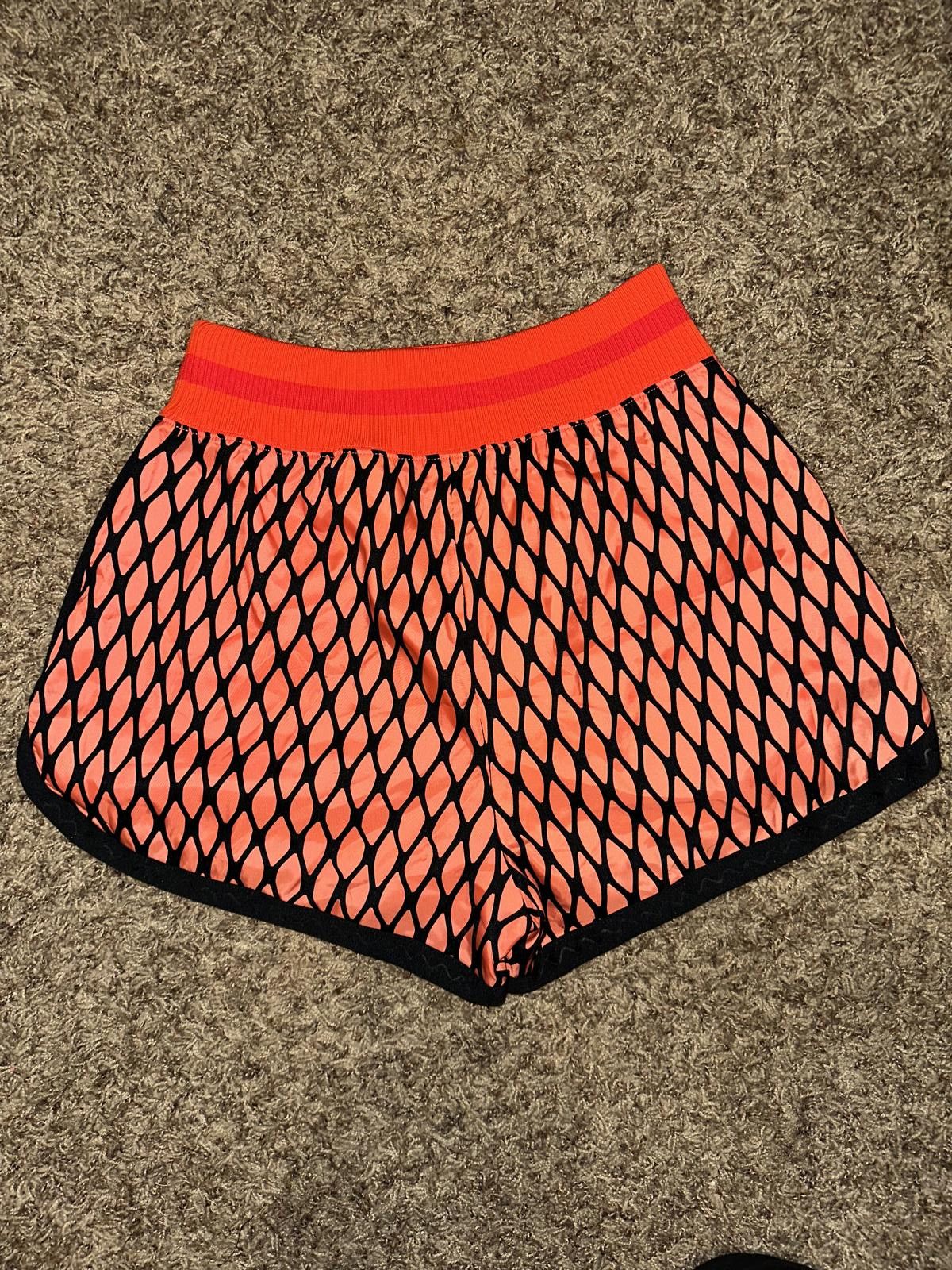 Nike UNRELEASED Nike Women’s Swoosh Fly 96 Basketball Shorts Sample Size 28" / US 6 / IT 42 - 6 Thumbnail