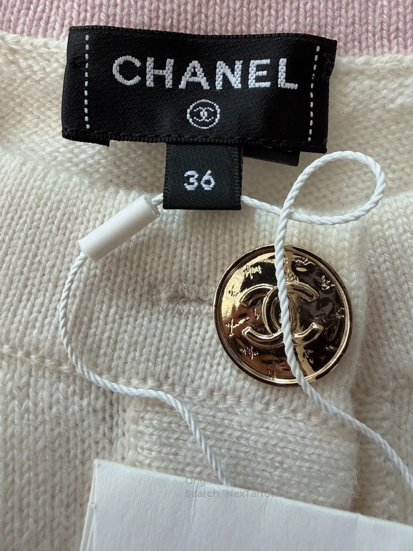Chanel Chanel 25B White Knit Cardigan. Size US S / EU 44-46 / 1 - 3 Thumbnail