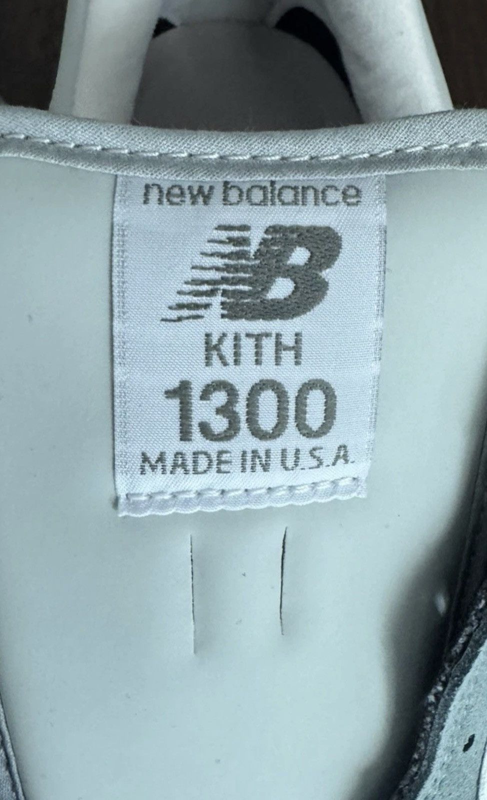 Kith × New Balance KITH x New Balance 1300 'Mauve Sole' Ronnie Fieg US 11 Size US 11 / EU 44 - 14 Thumbnail
