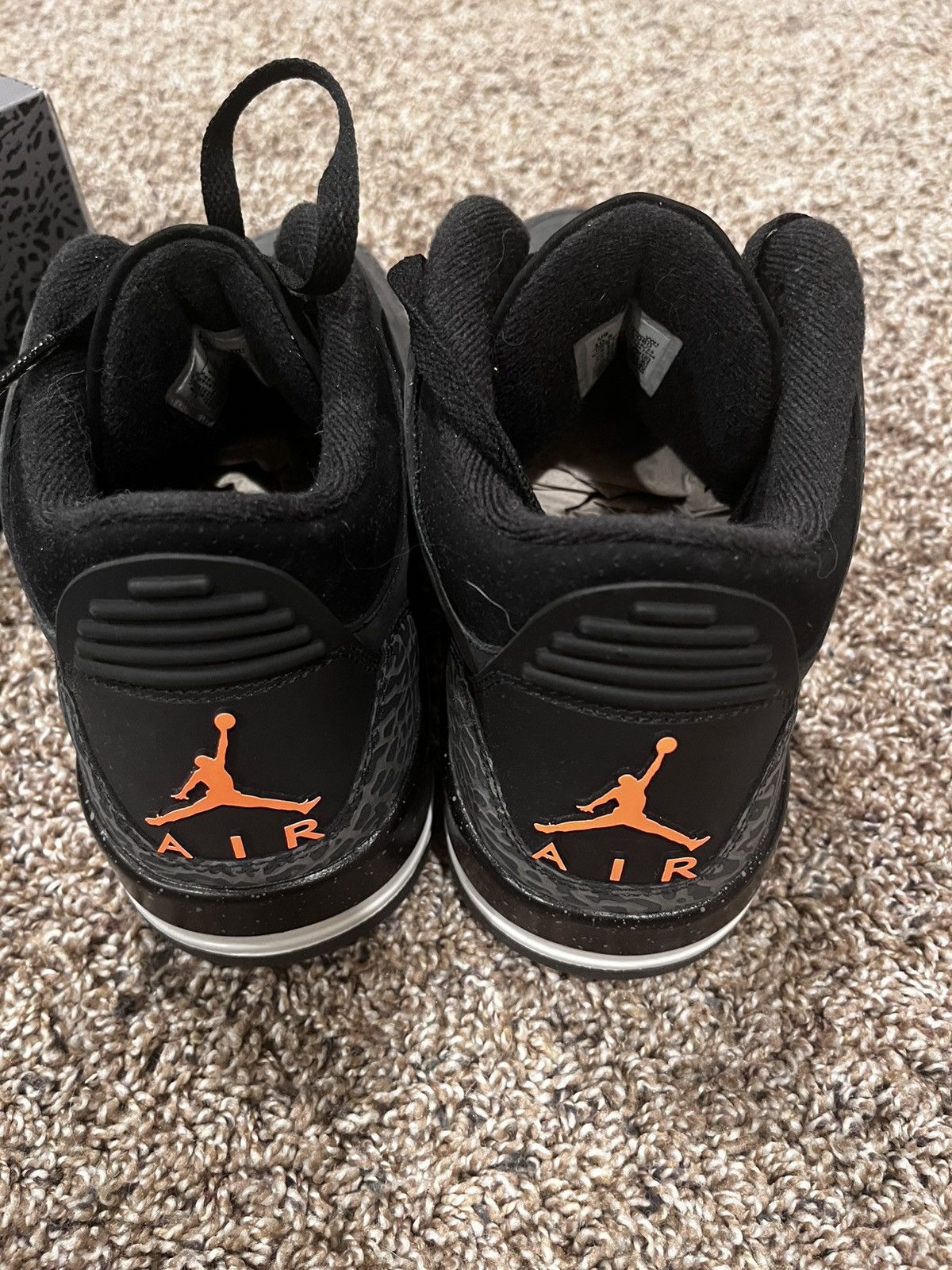 Jordan Brand × Nike Air Jordan 3 Retro - "Fear" Size US 10.5 / EU 43-44 - 4 Thumbnail