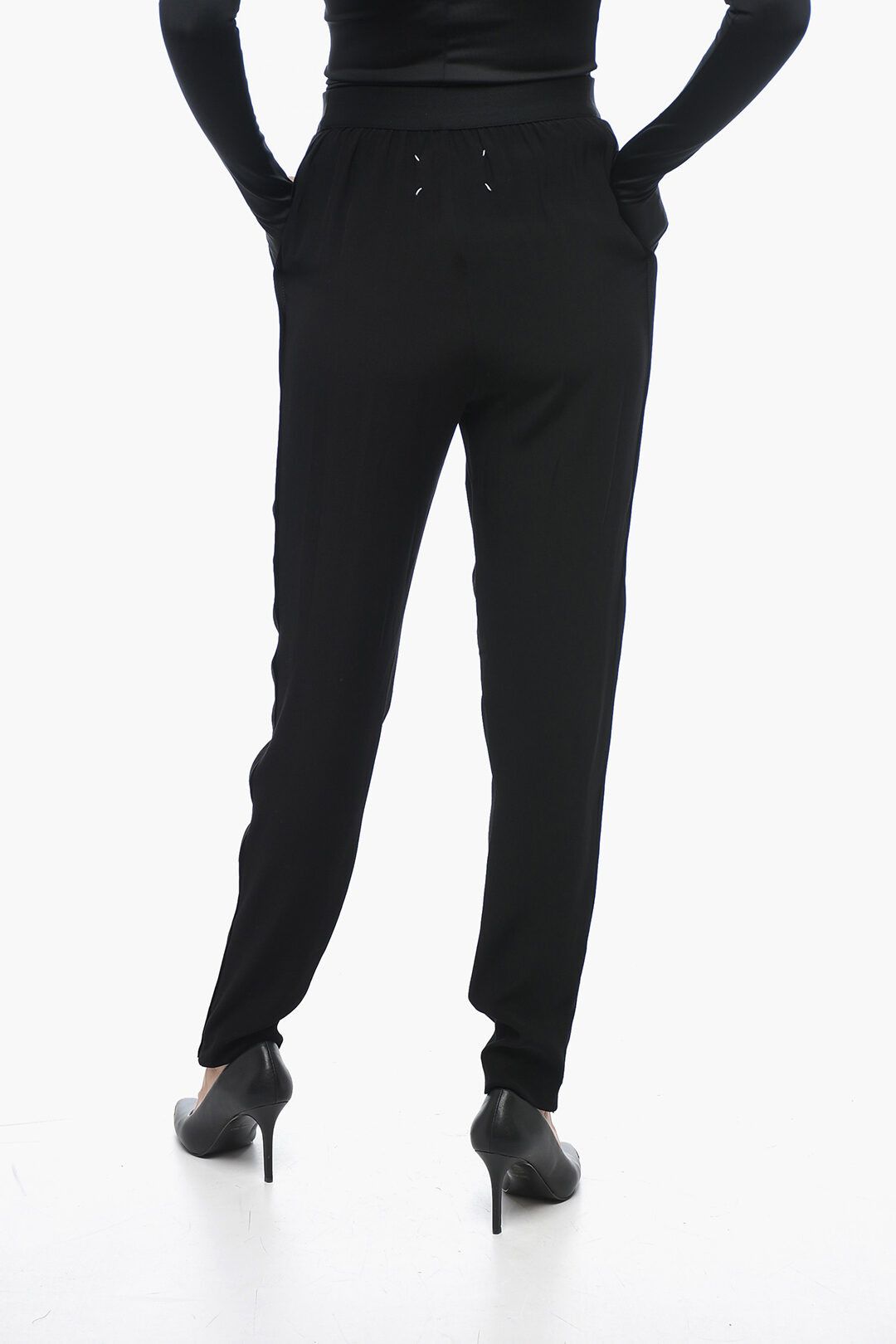 Maison Margiela og1mm1224 Tapered Fit Pant in Black Size 26" / US 2 / IT 38 - 2 Thumbnail