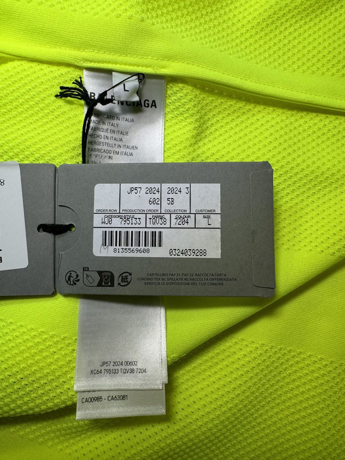 Balenciaga Balenciaga Fluo Yellow Striped Mesh Shirt Size L Size US L / EU 52-54 / 3 - 19 Thumbnail