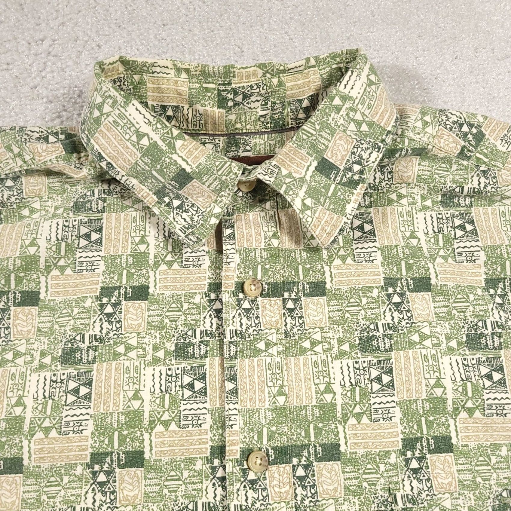Vintage VINTAGE St. John's Bay Shirt Mens XL Green Aztec Tribal Button Up Short Sleeve Pocket Shirt Size US XL / EU 56 / 4 - 4 Thumbnail