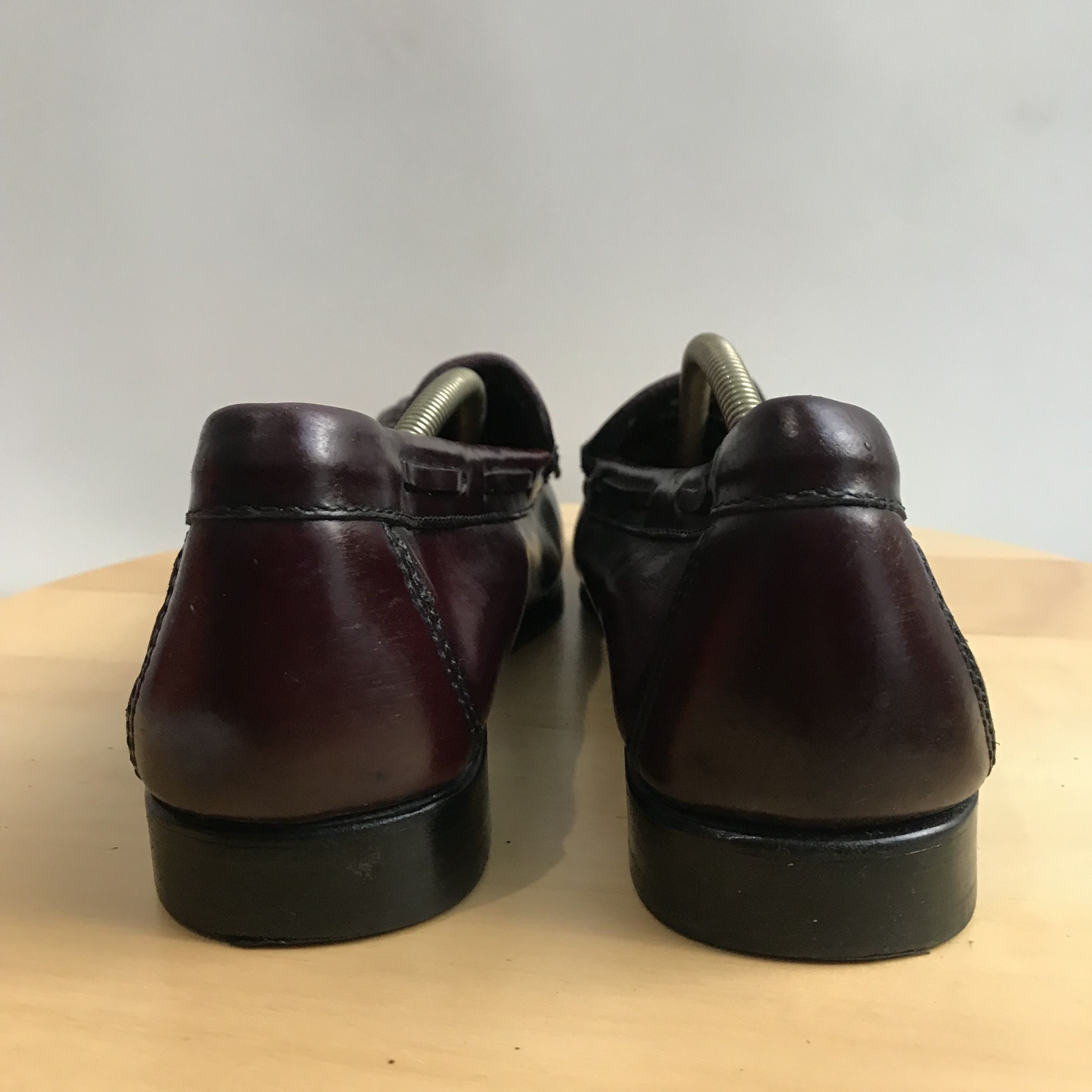 Bass × G.H. Bass & Co. × Vintage Vintage Bass Weejuns Penny Loafer Tassle Red Wine oxblood Size US 6.5 / EU 39-40 - 3 Thumbnail