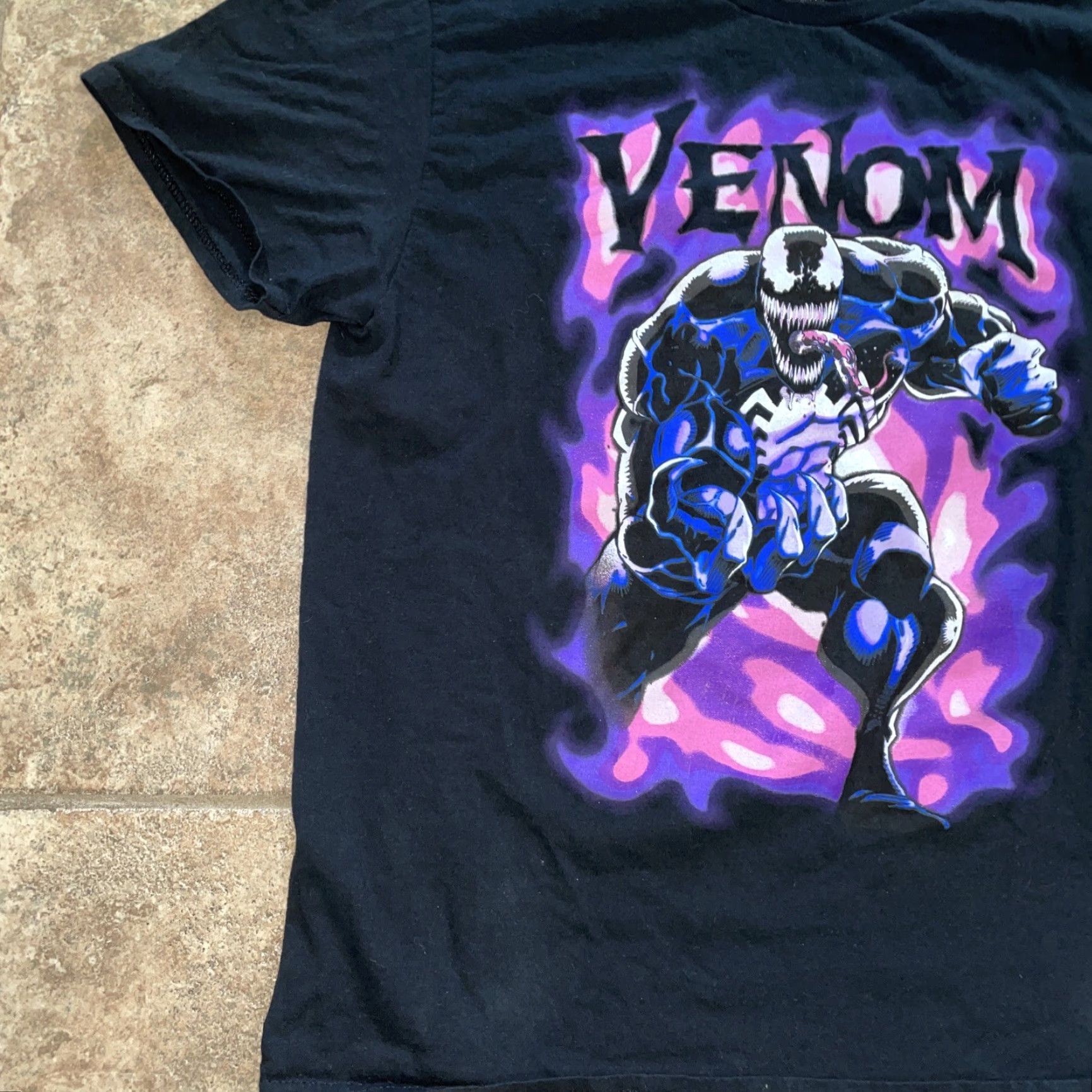 Vintage VINTAGE Marvel Venom Graphic T-Shirt Mens Large Black Movie Character Clothing Size US L / EU 52-54 / 3 - 3 Thumbnail