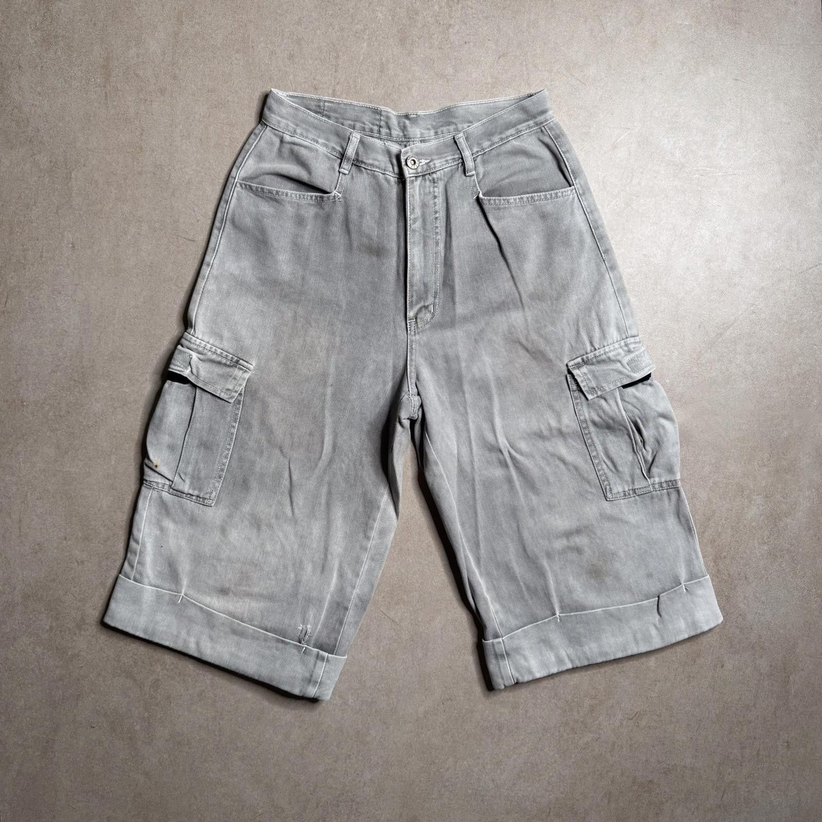 Designer Vintage USED Grey Shorts - 28x15 Size US 28 / EU 44 - 1 Thumbnail