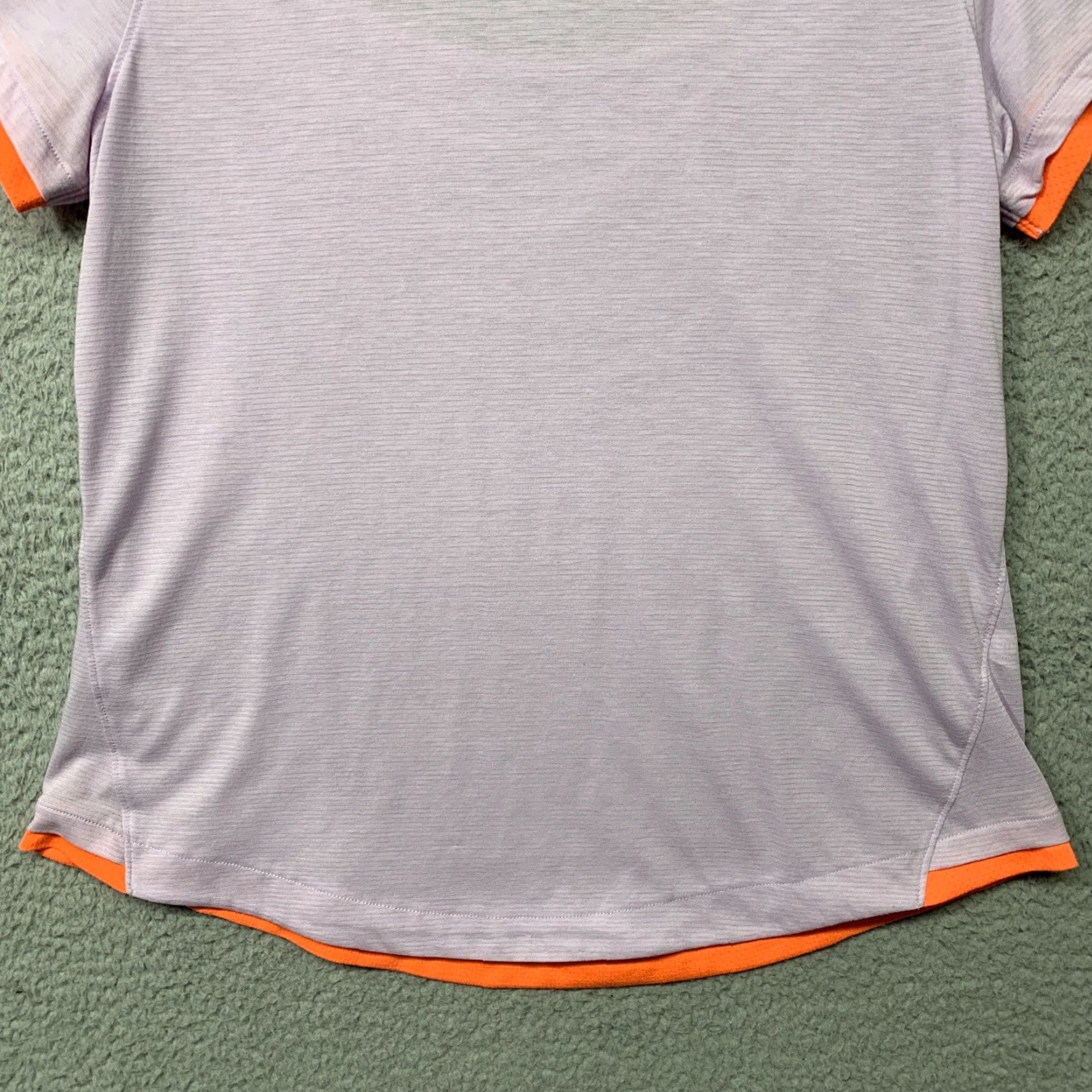 Under Armour Under Armour Run Pullover Top Womens M Lt Purple & Orange Logo Fitted Shirt Size M / US 6-8 / IT 42-44 - 3 Thumbnail