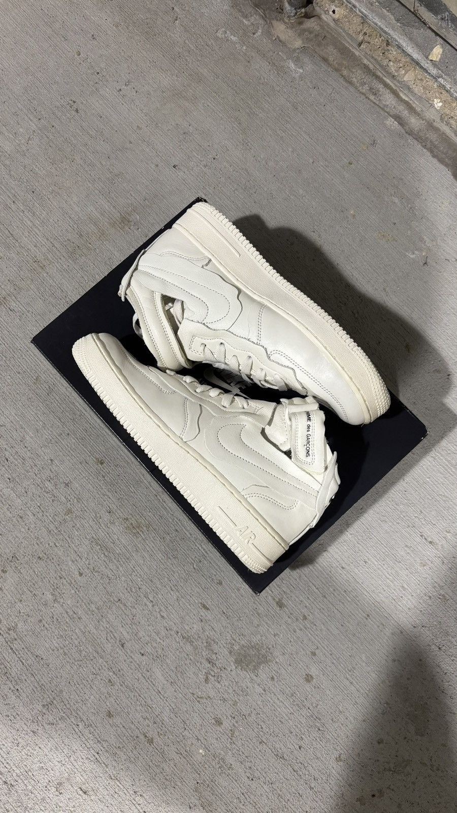 Comme des Garcons × Nike Comme Des Garçons Nike Air Force 1 Mid Size US 7 / EU 40 - 7 Thumbnail