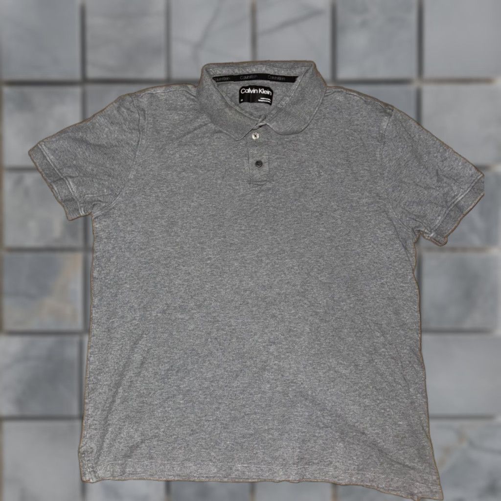 Calvin Klein Calvin Klein Polo Shirt Grey L Adult Men Regular Color Grey 20x24 Large Size US L / EU 52-54 / 3 - 1 Thumbnail
