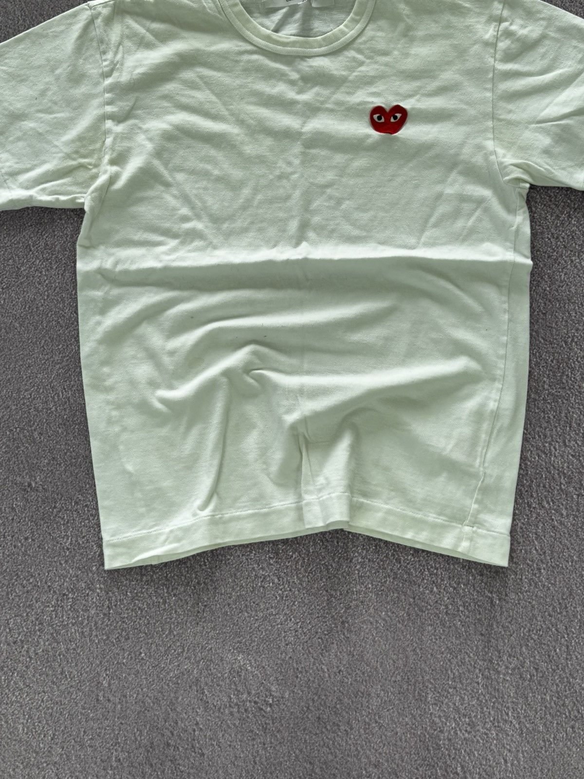 Comme des Garcons PLAY Play Comme des Garcons T Shirt Heart T Shirt Size US M / EU 48-50 / 2 - 3 Thumbnail