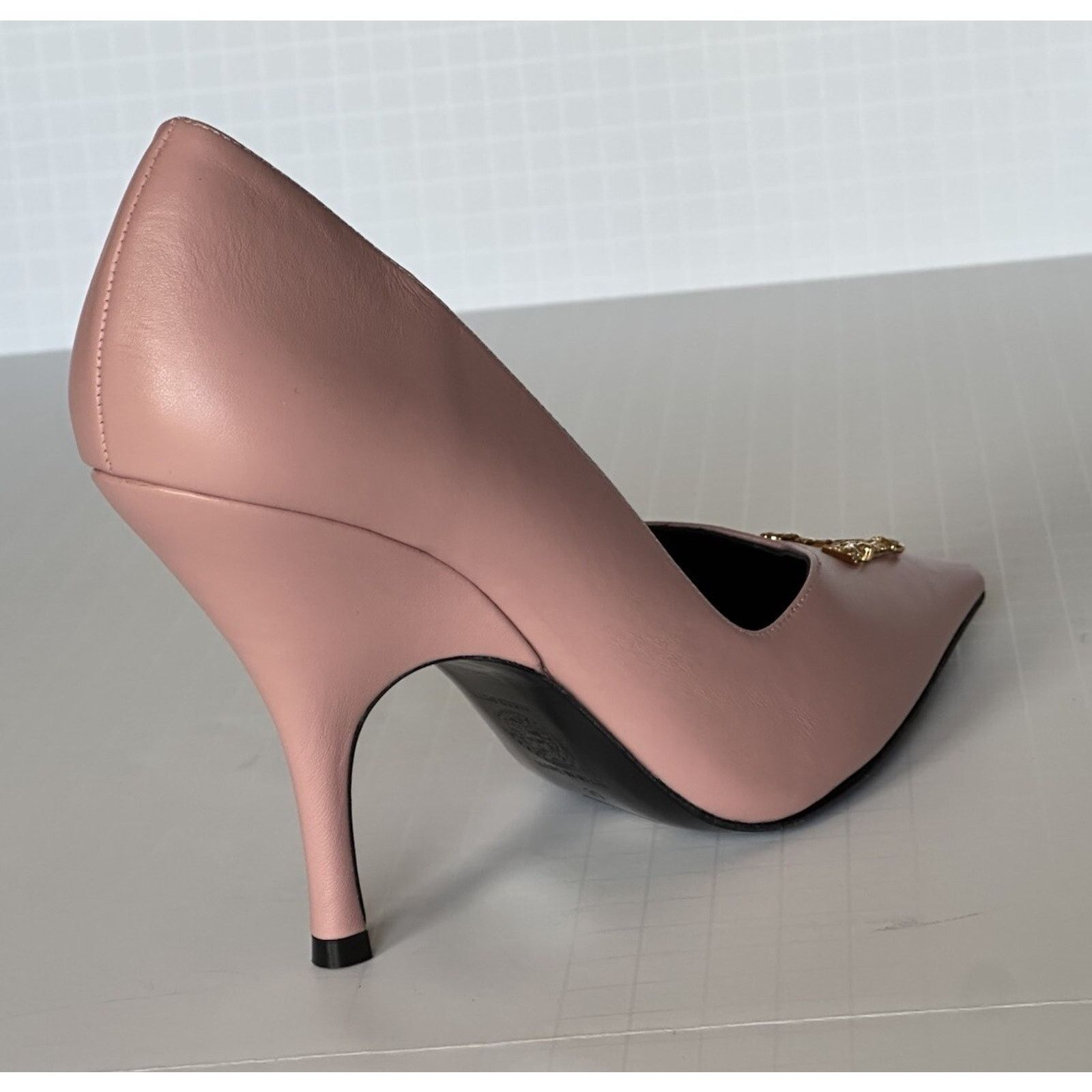 Versace Versace Women's Leather Pump Shoes Dark Rose 7 US 1014744 Size US 7 / IT 37 - 5 Thumbnail